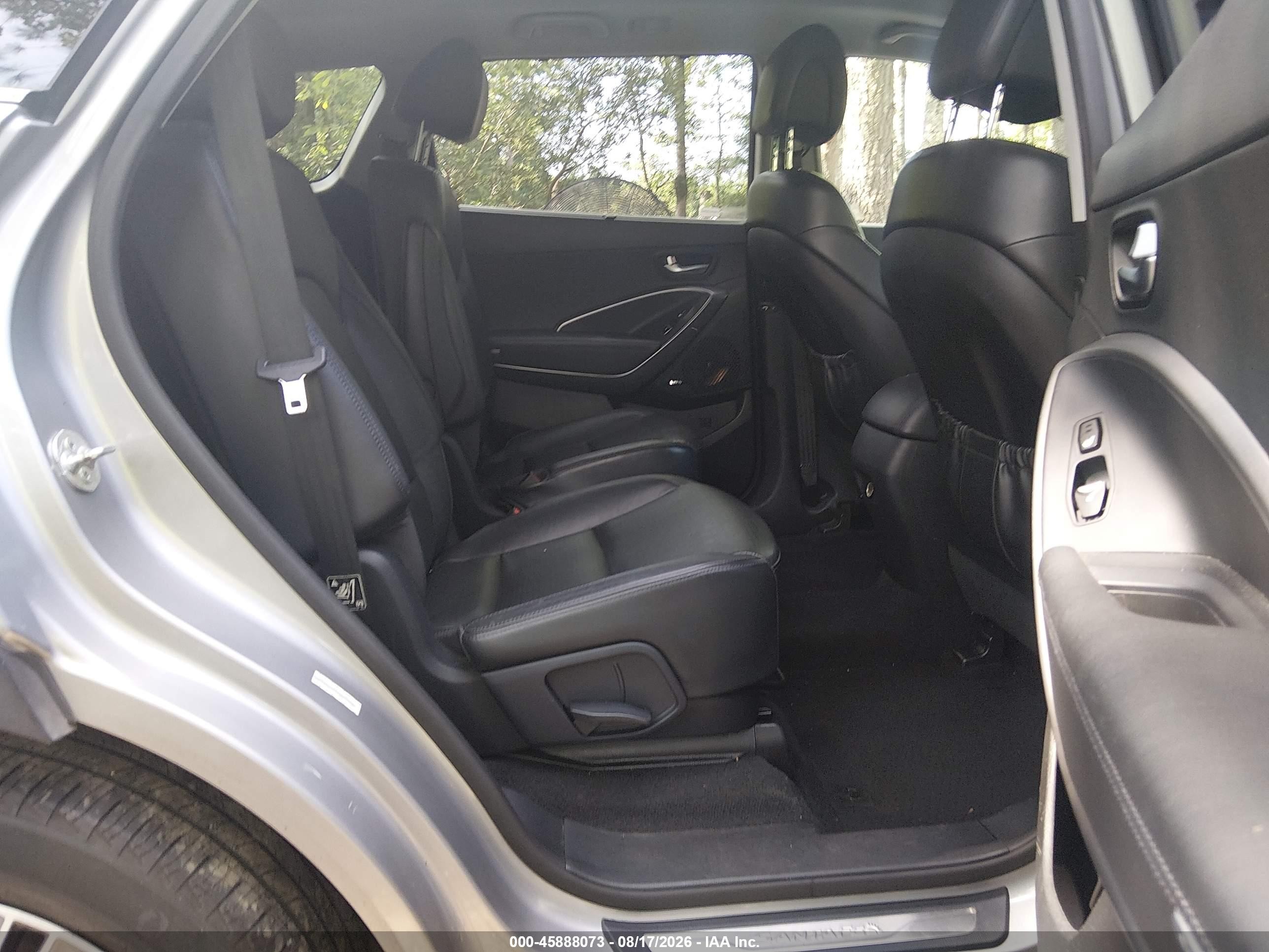 2013 Hyundai Santa Fe Limited Silver vin: KM8SRDHF3DU006013