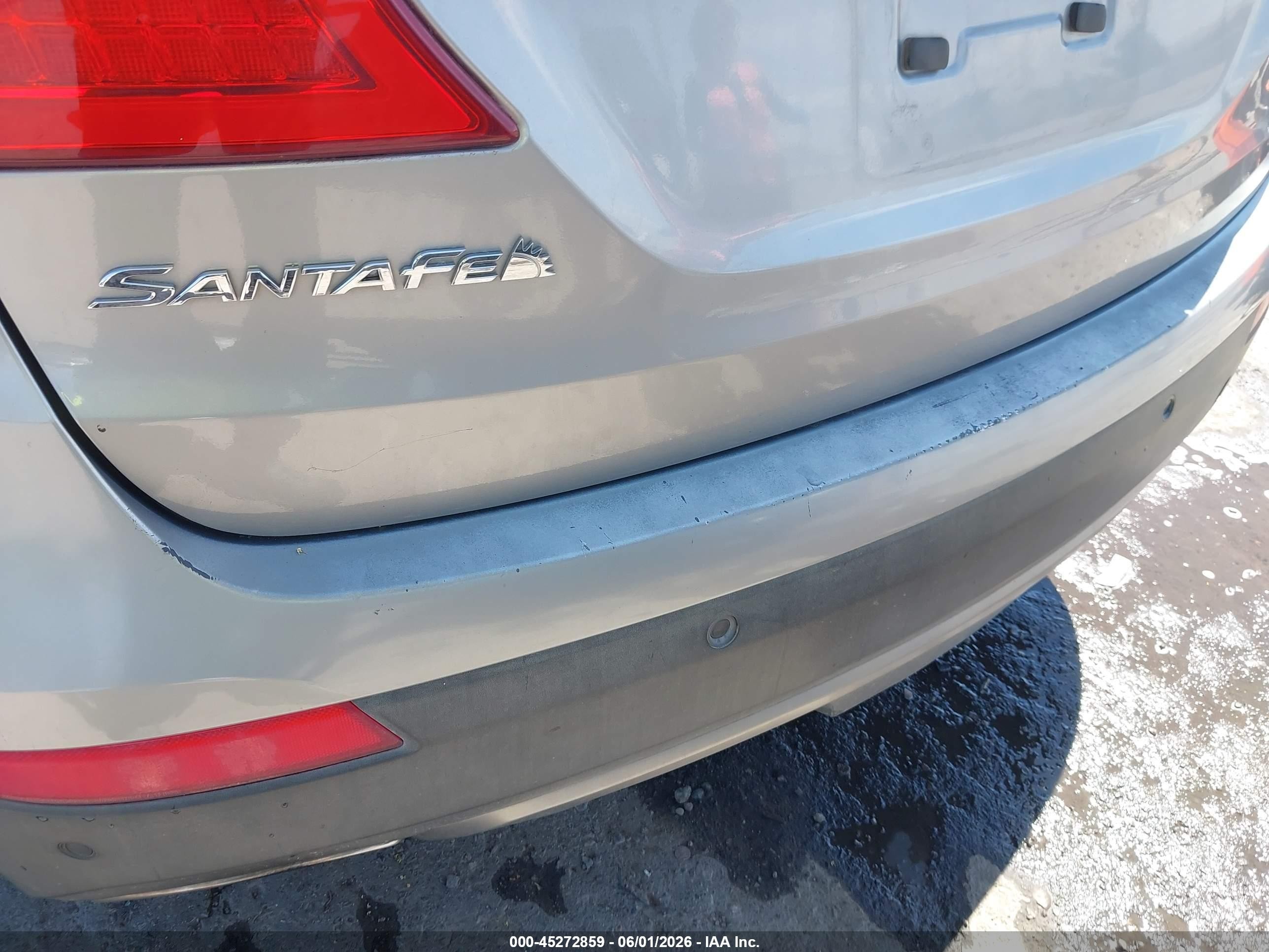 2014 Hyundai Santa Fe Limited Silver vin: KM8SRDHF3EU054404
