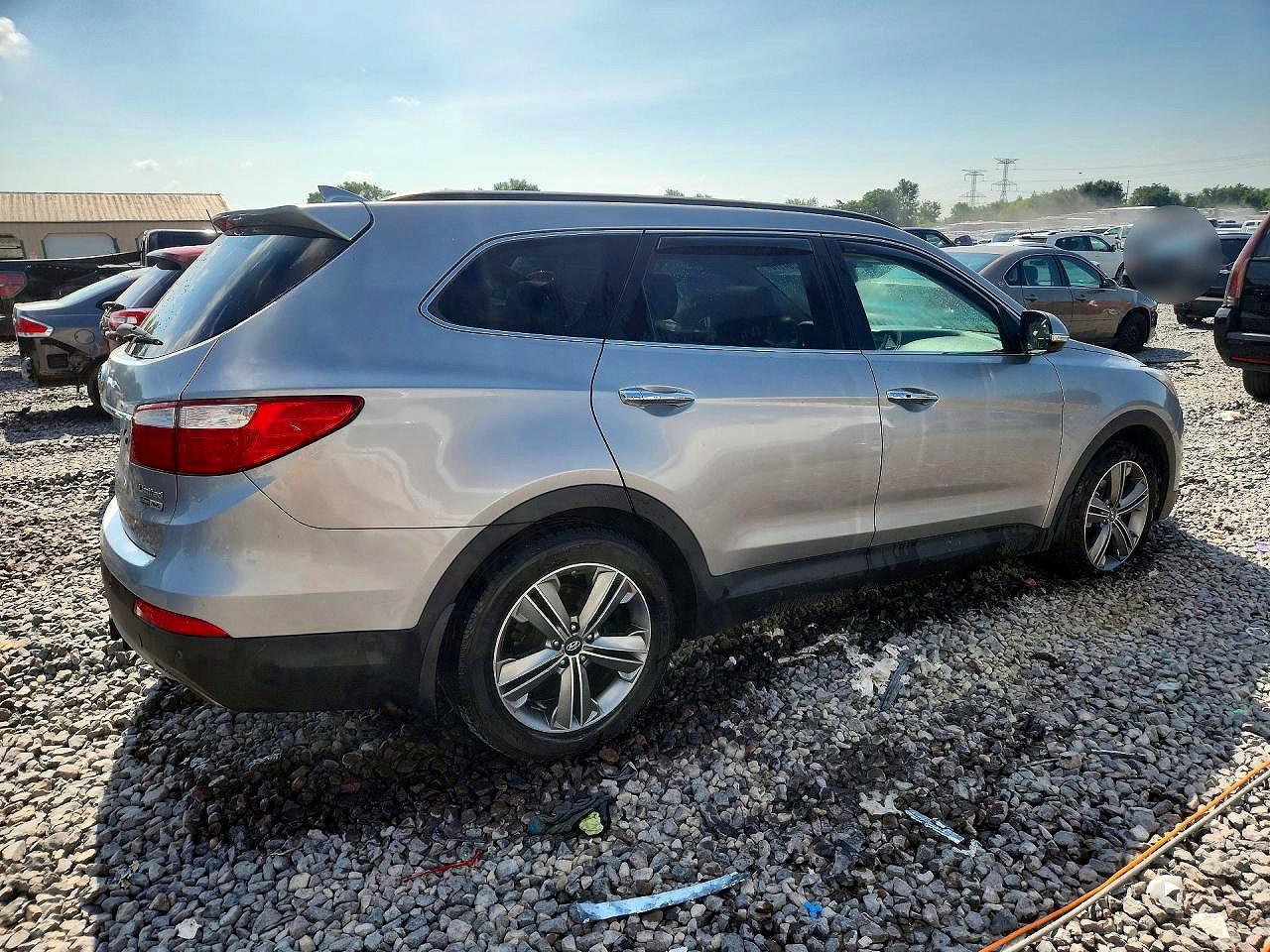 2015 Hyundai Santa Fe Limited Silver vin: KM8SRDHF4FU100811