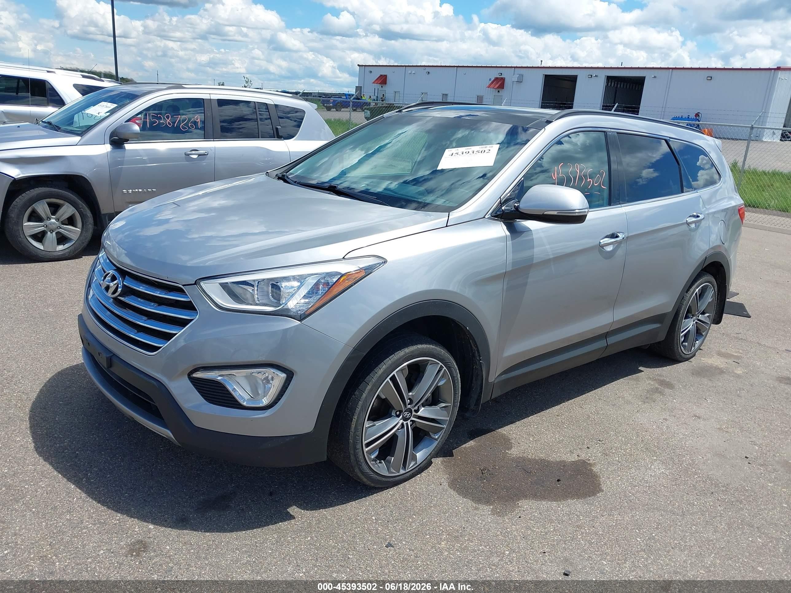 2015 Hyundai Santa Fe Gls Серебряный vin: KM8SRDHF4FU120976