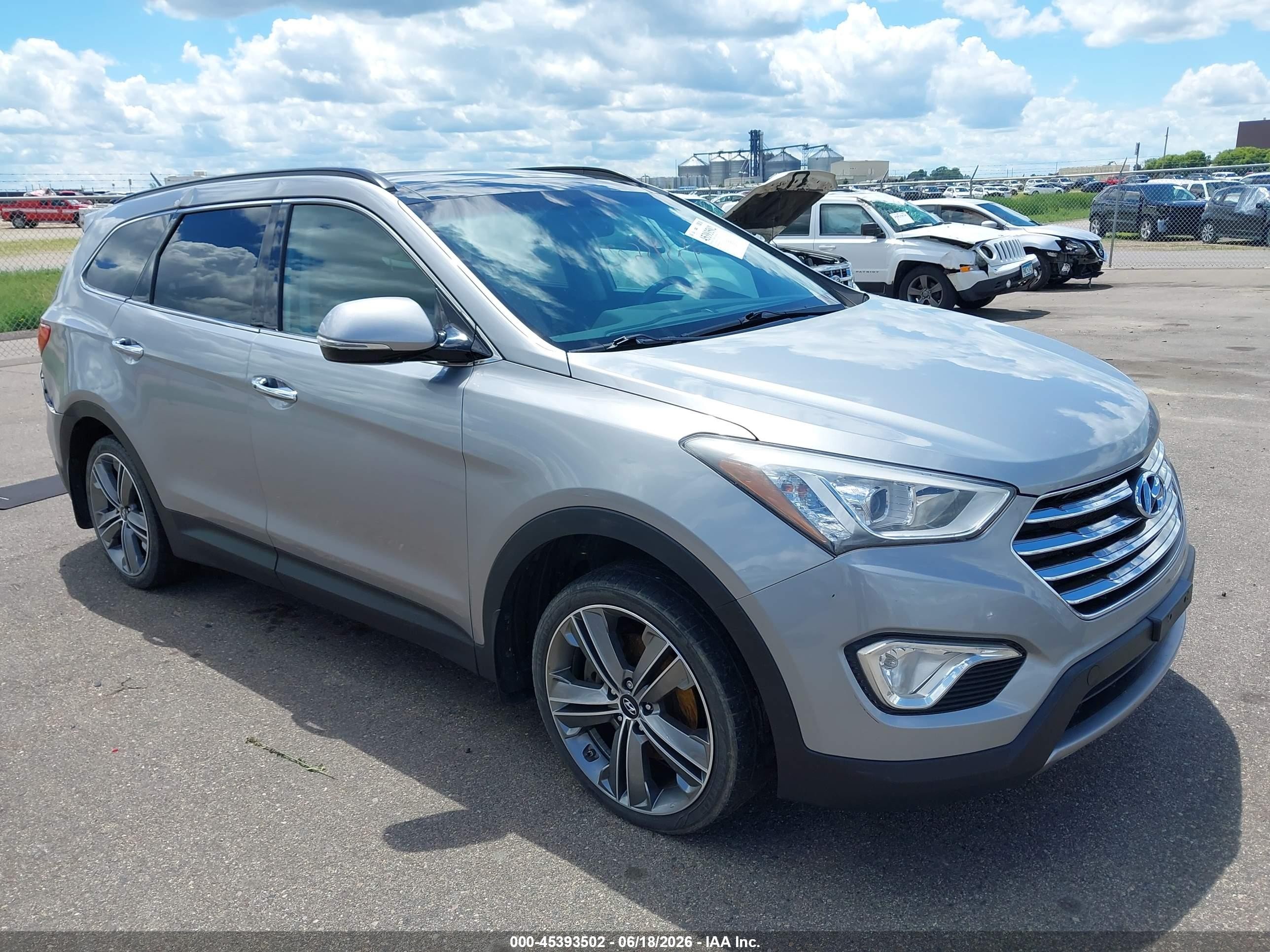 2015 Hyundai Santa Fe Gls Серебряный vin: KM8SRDHF4FU120976
