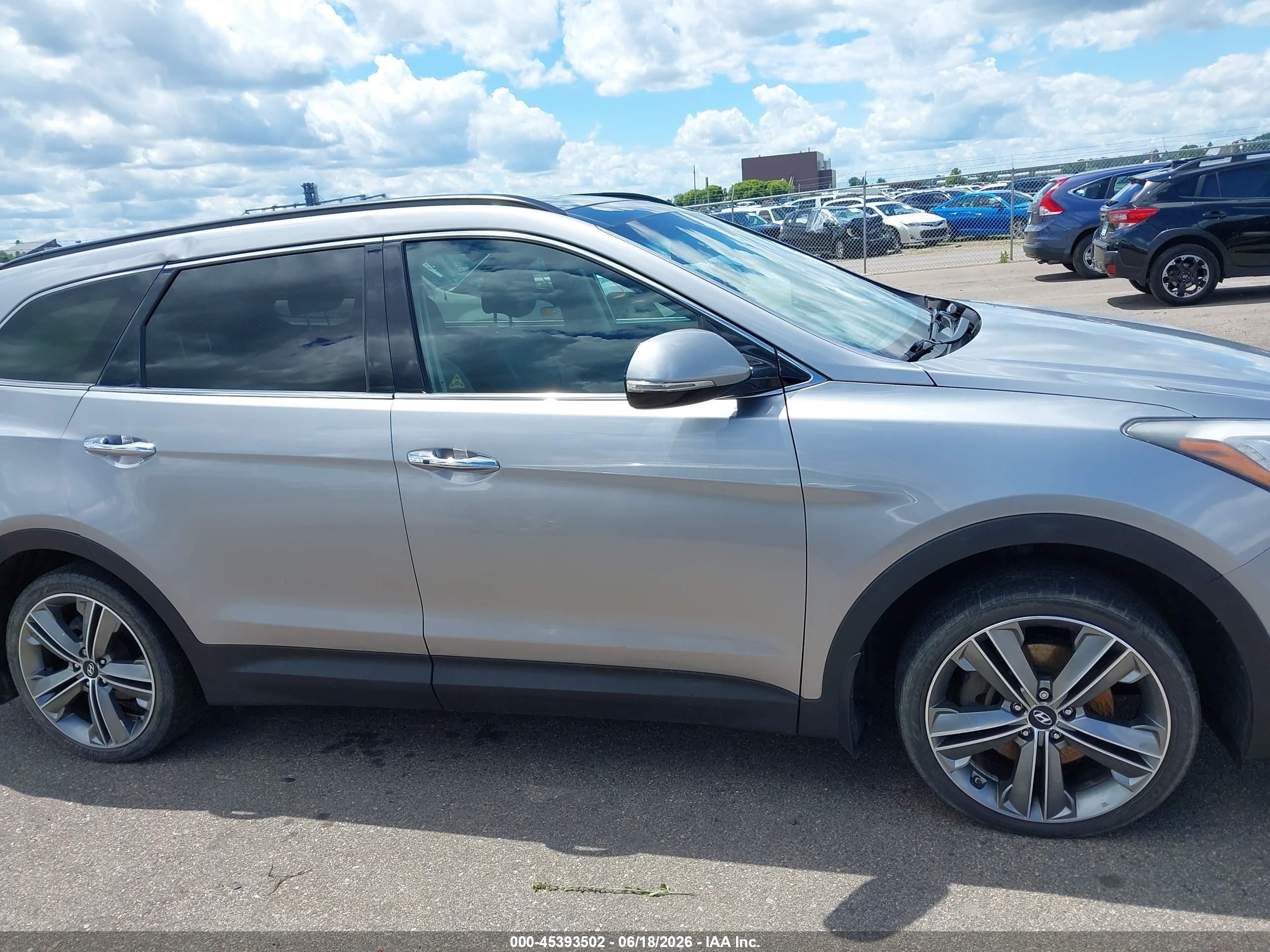 2015 Hyundai Santa Fe Gls Серебряный vin: KM8SRDHF4FU120976