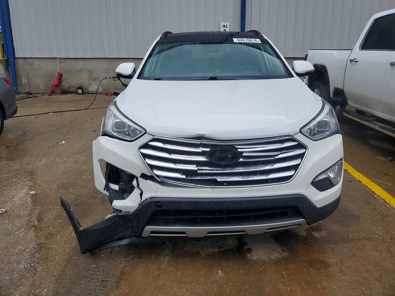 2015 Hyundai Santa Fe Limited White vin: KM8SRDHF4FU125997