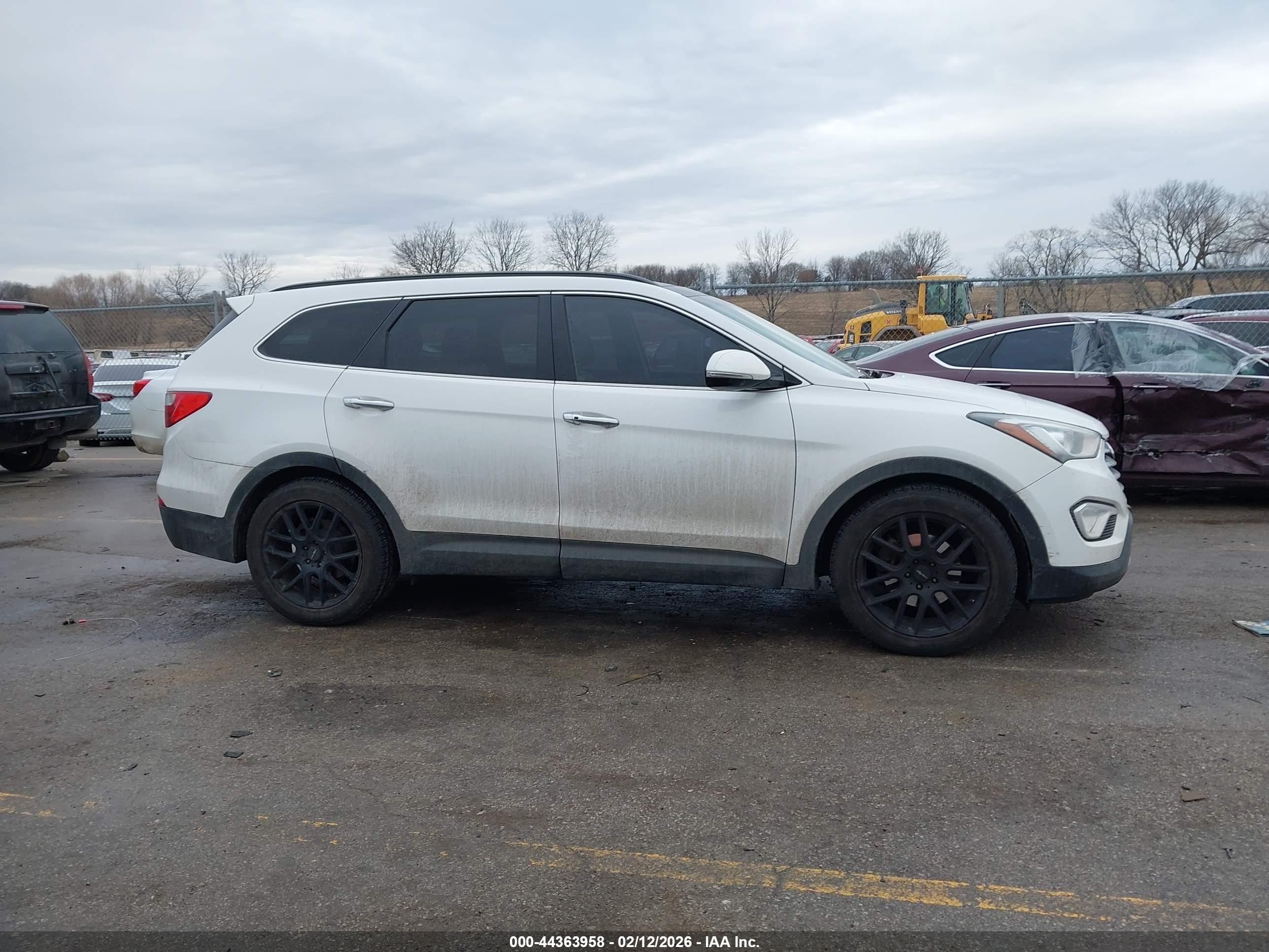 2015 Hyundai Santa Fe Gls White vin: KM8SRDHF5FU091164
