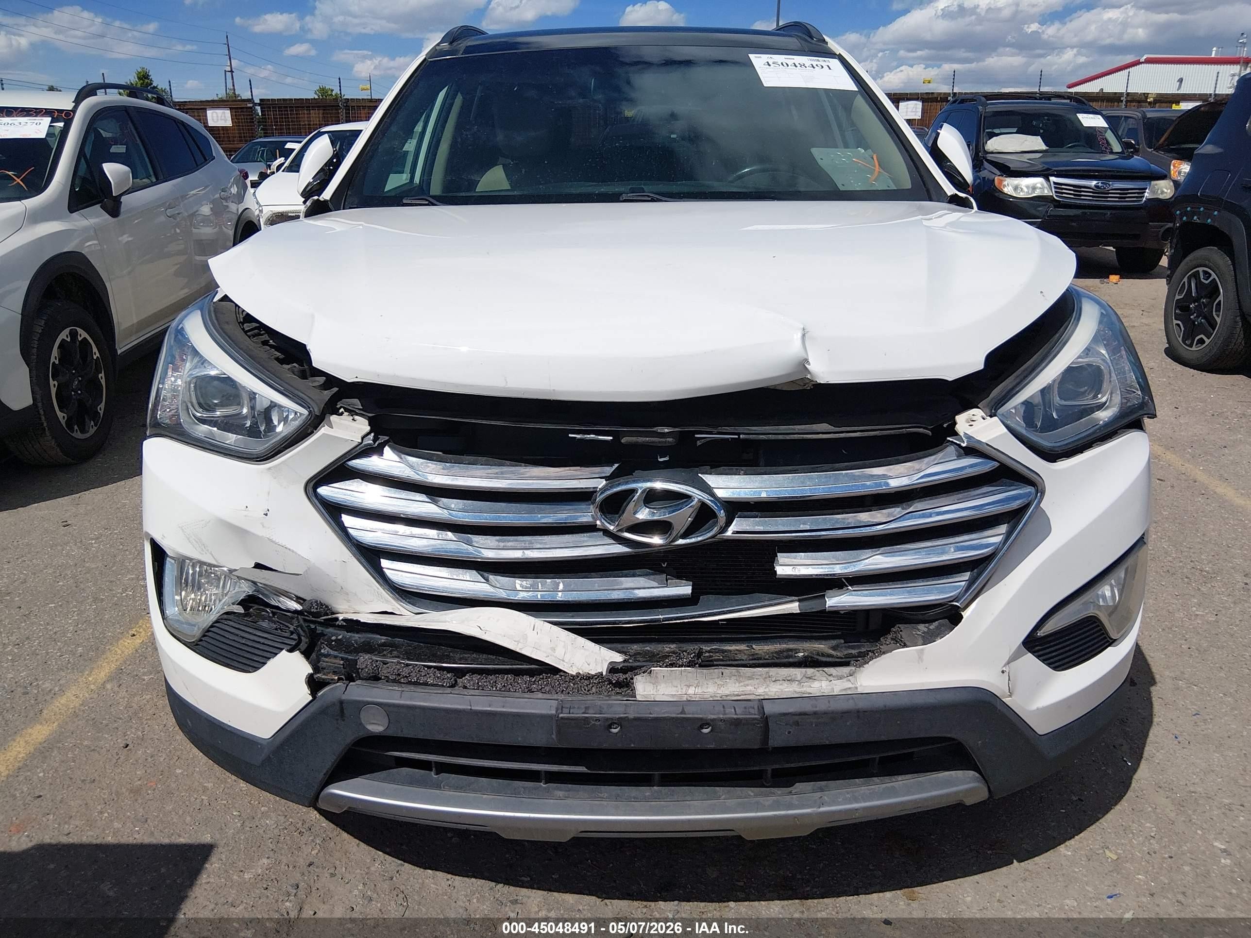 2015 Hyundai Santa Fe Gls White vin: KM8SRDHF6FU109302