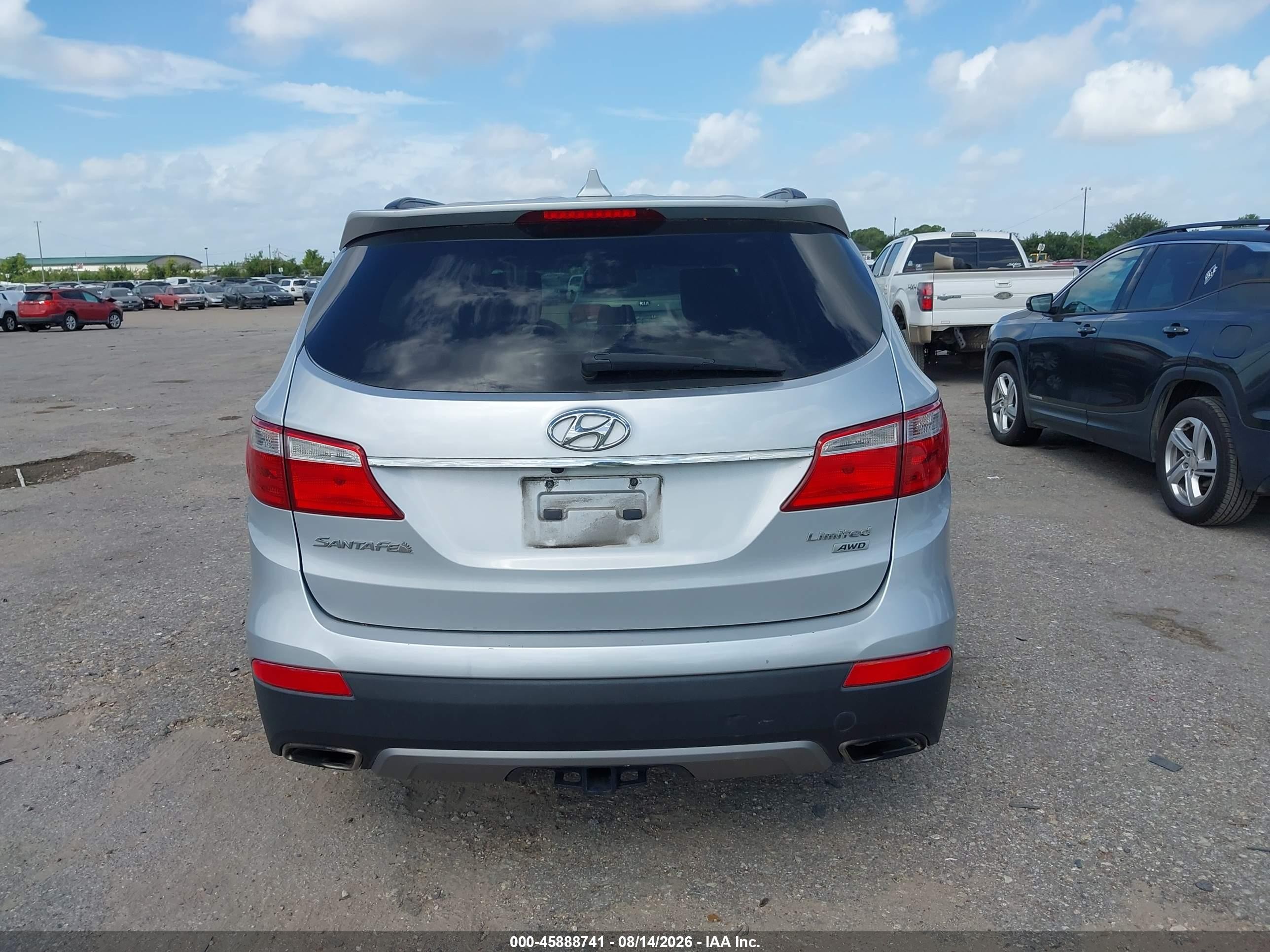 2013 Hyundai Santa Fe Limited Серебряный vin: KM8SRDHF7DU014258