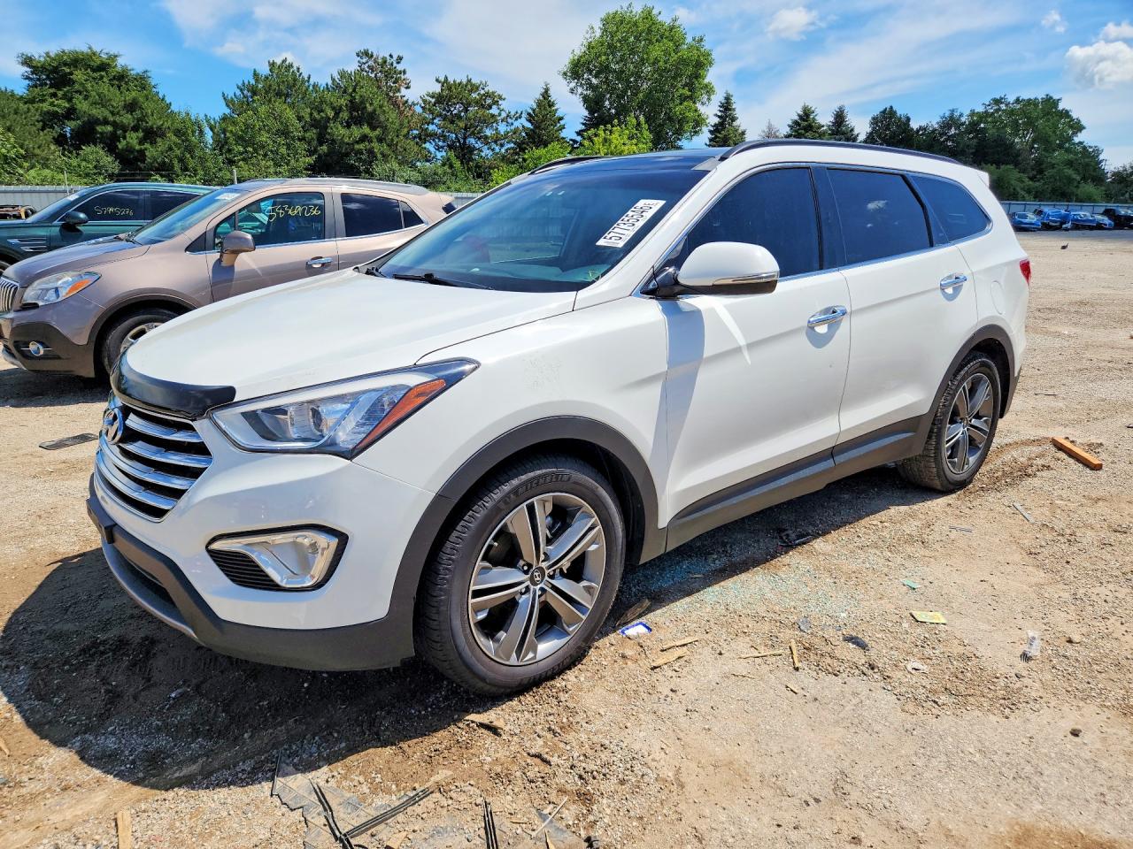 2014 Hyundai Santa Fe Gls White vin: KM8SRDHF7EU073795
