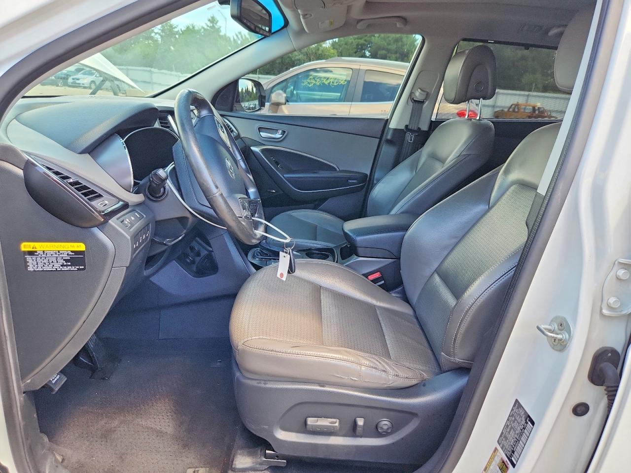 2014 Hyundai Santa Fe Gls White vin: KM8SRDHF7EU073795