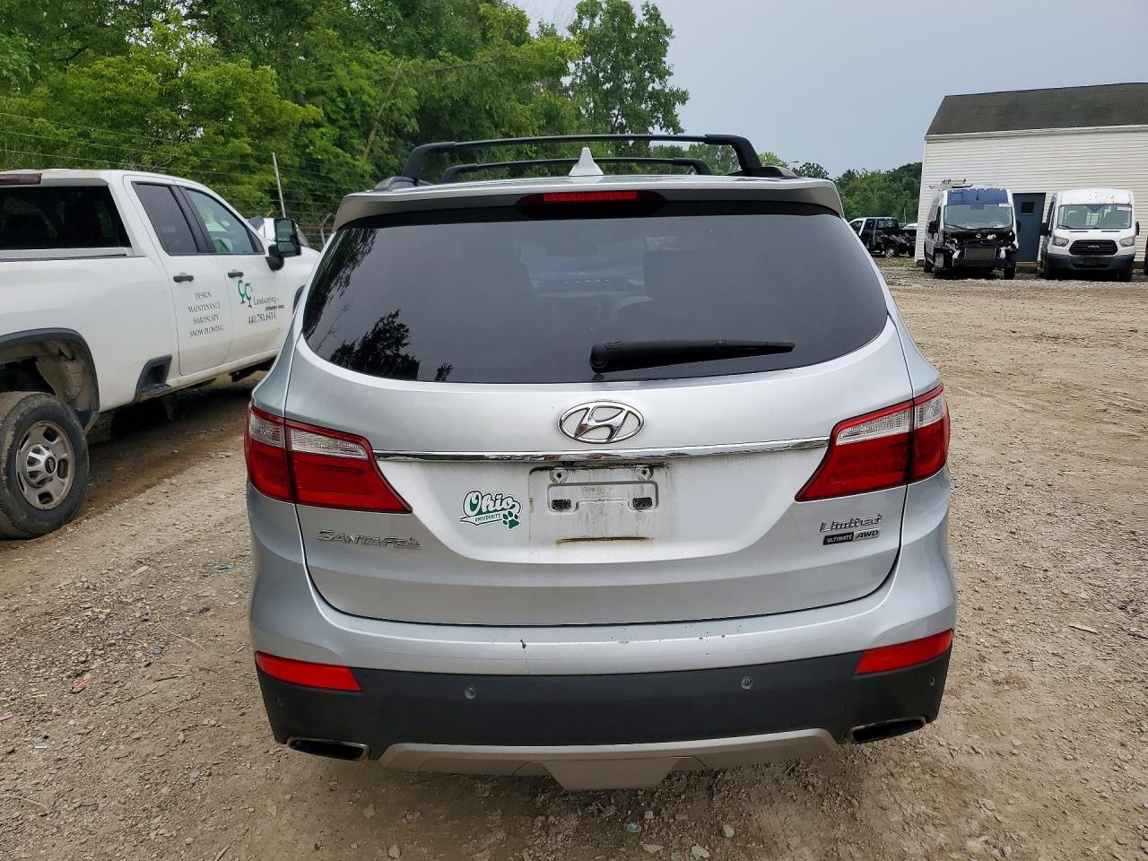 2015 Hyundai Santa Fe Limited Серебряный vin: KM8SRDHF7FU103816