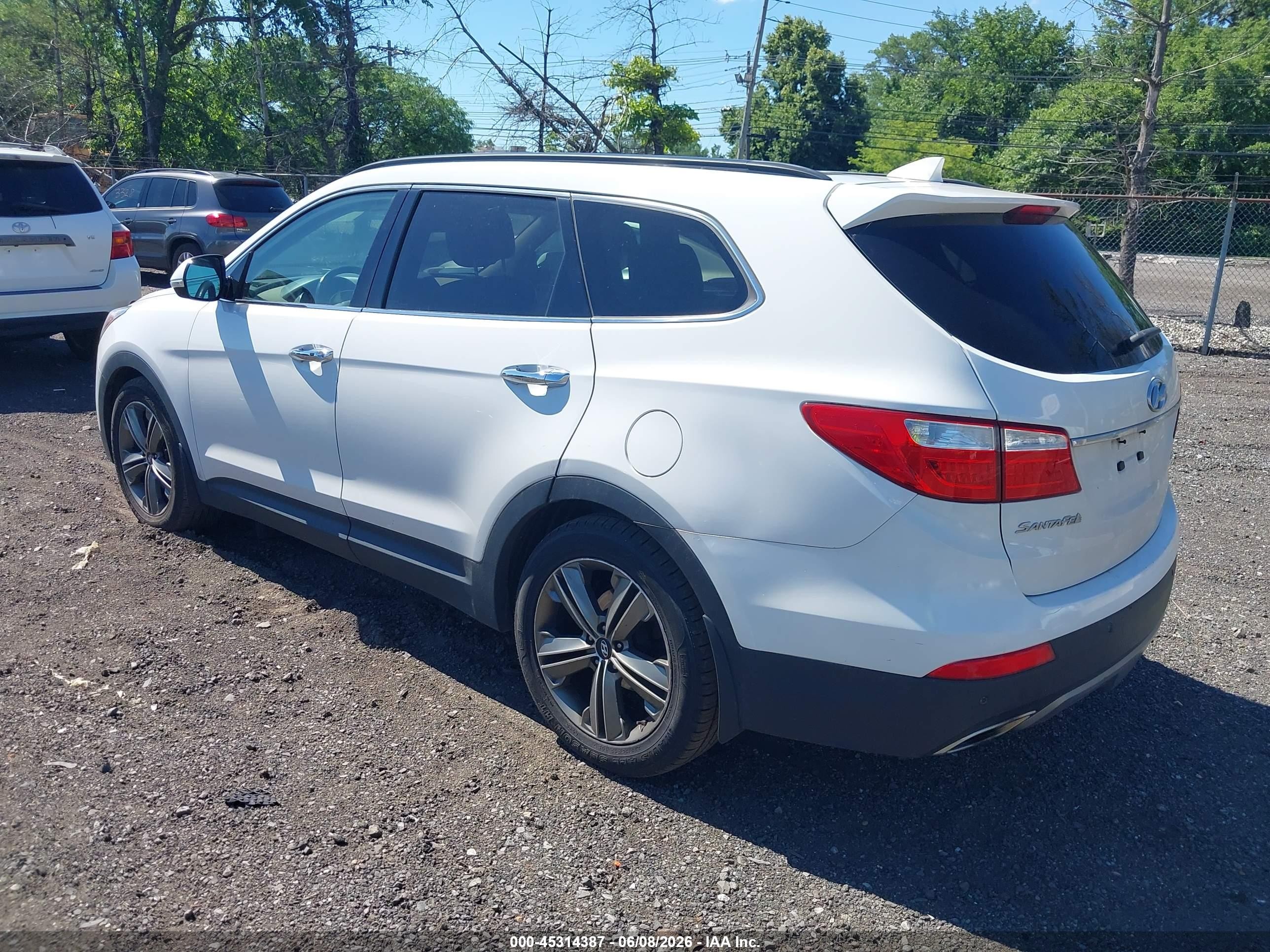 2014 Hyundai Santa Fe Limited Белый vin: KM8SRDHF8EU062904