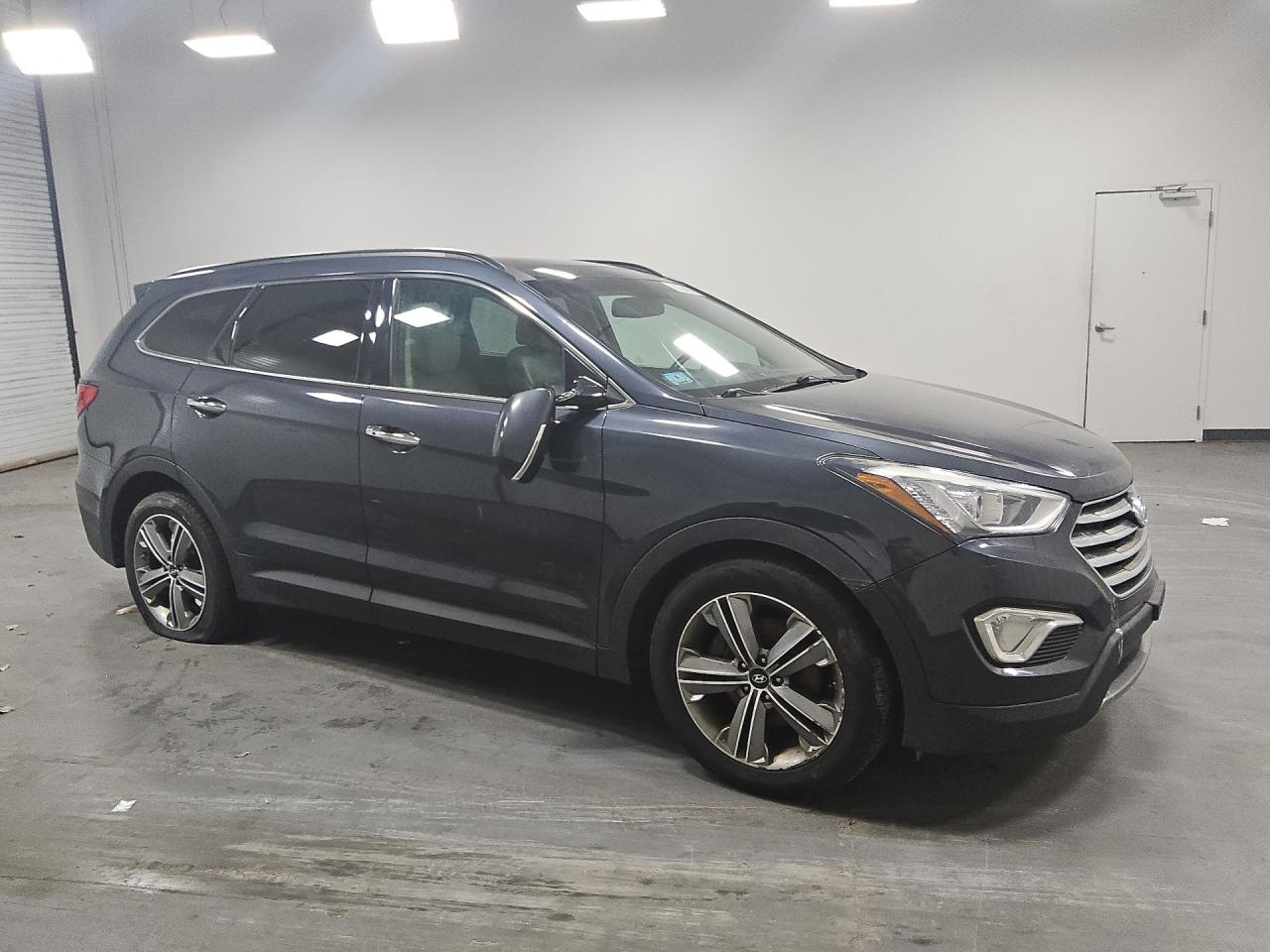 2014 Hyundai Santa Fe Limited Black vin: KM8SRDHF8EU088466 Damage: Right Mirror, Broken, Replacement Required