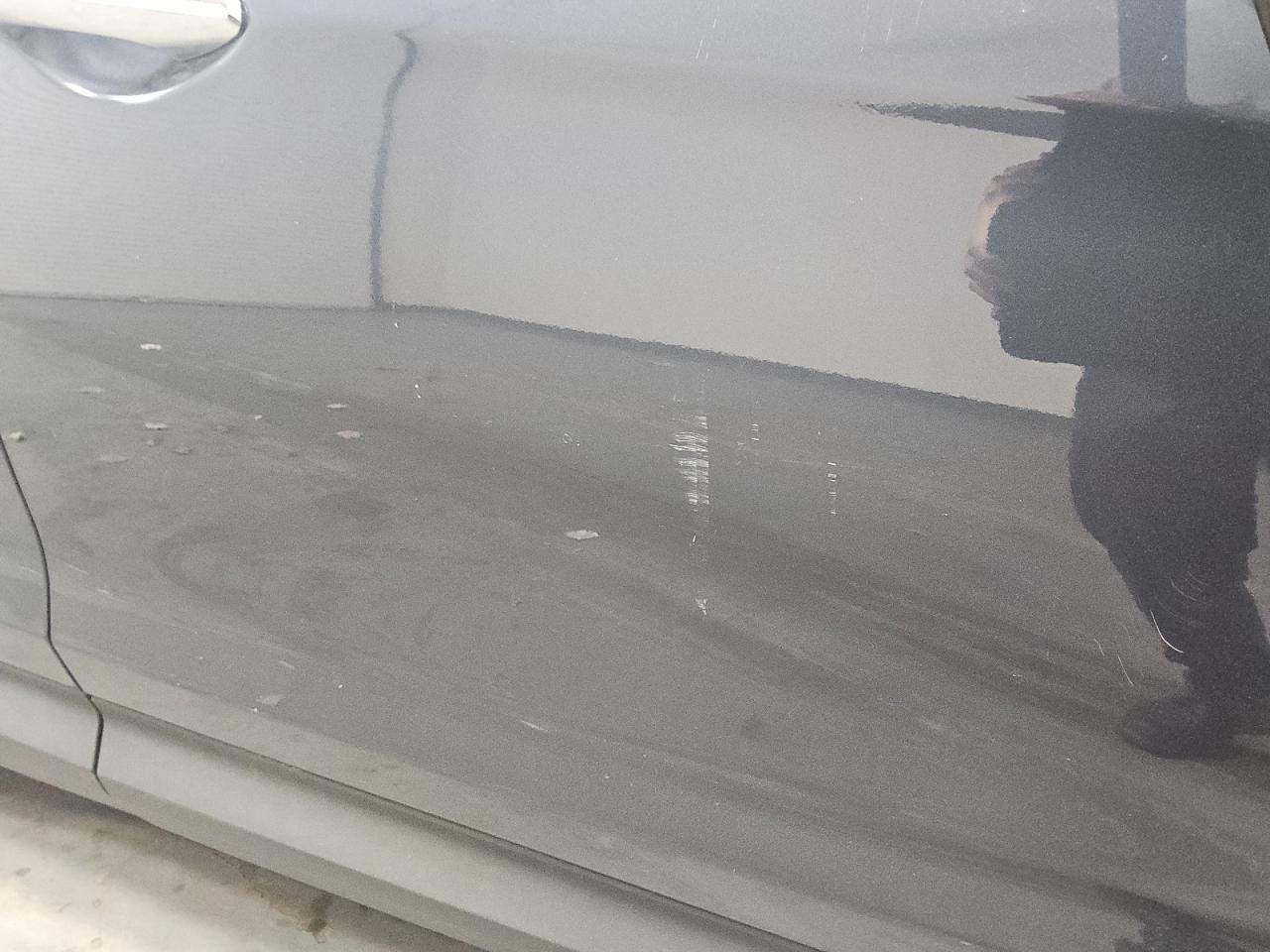 2014 Hyundai Santa Fe Limited Black vin: KM8SRDHF8EU088466 Damage: Right Front Door, Scraped, 5 To 6 Inches