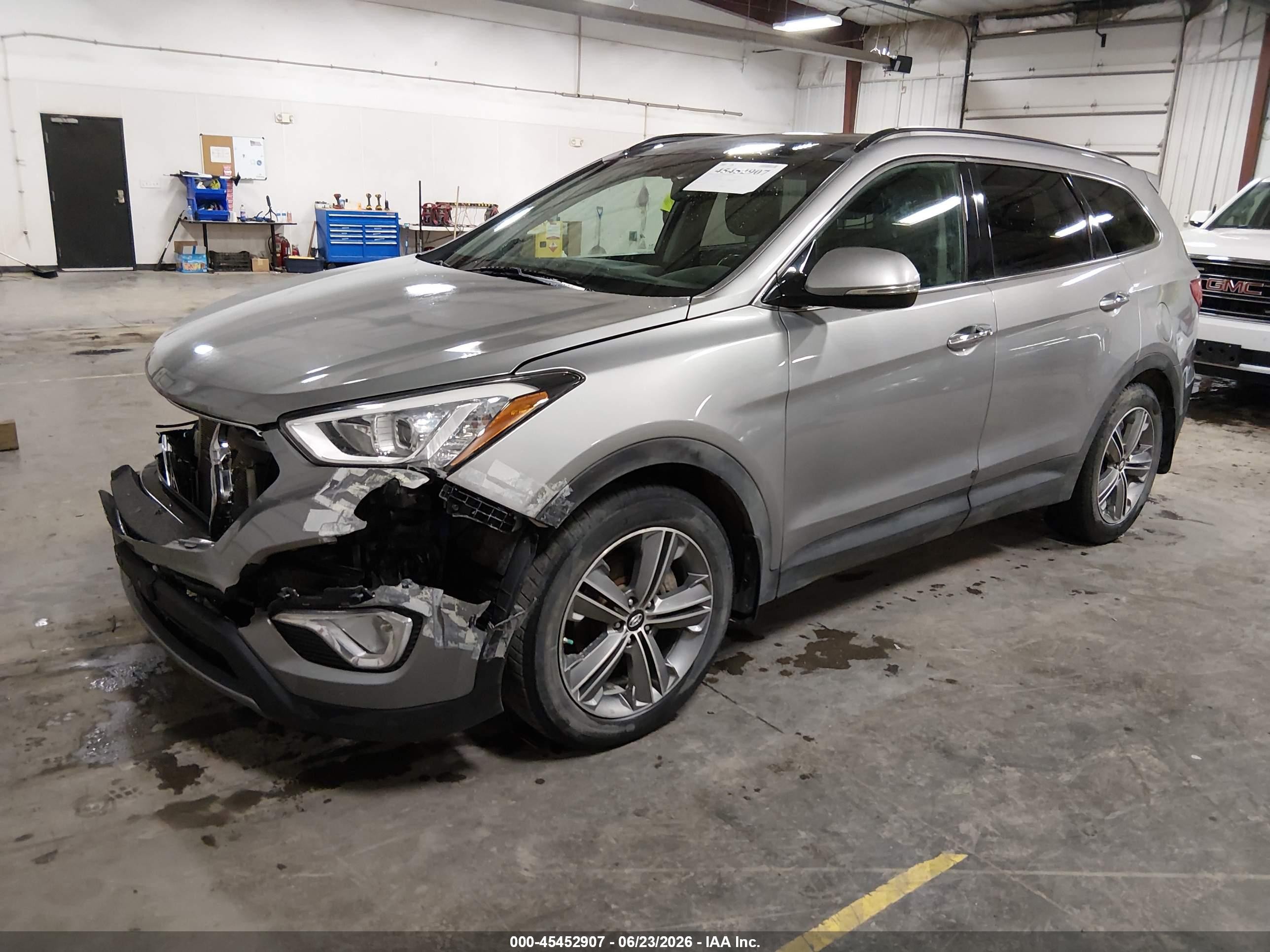 2015 Hyundai Santa Fe Limited Серый vin: KM8SRDHF8FU104599