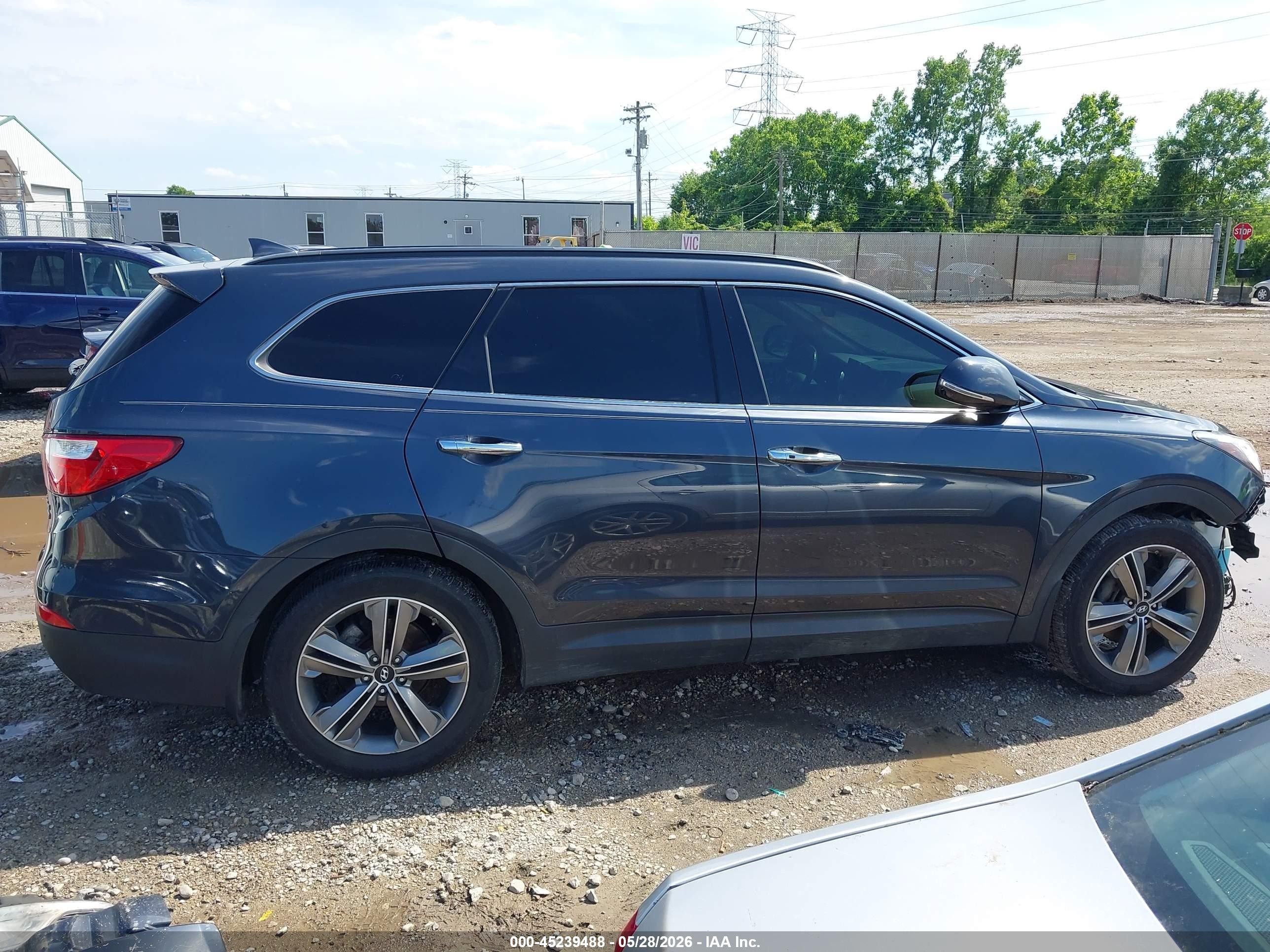 2015 Hyundai Santa Fe Limited Gray vin: KM8SRDHF8FU112282