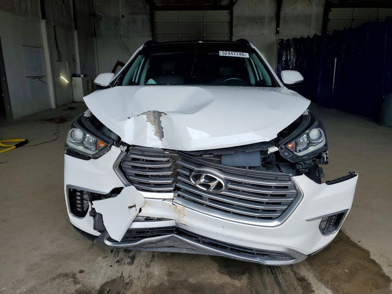 2017 Hyundai Santa Fe Limited Ultimate White vin: KM8SRDHF8HU203376