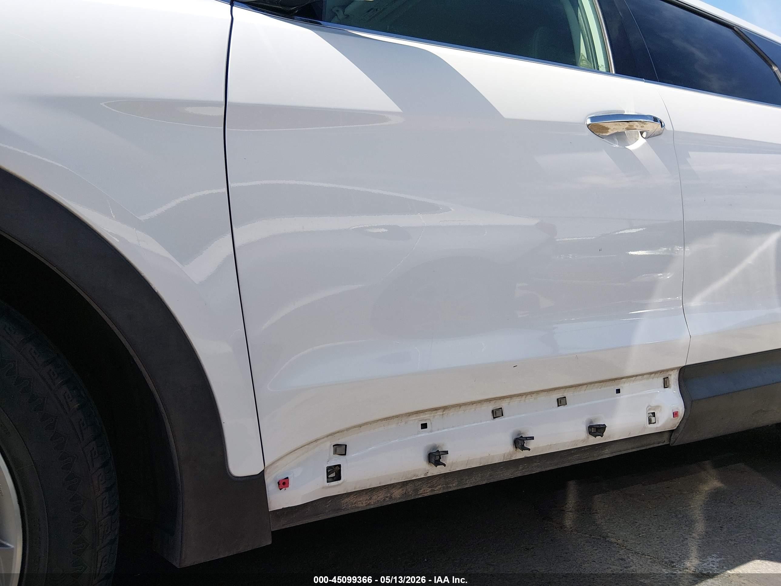 2013 Hyundai Santa Fe Limited White vin: KM8SRDHF9DU000944