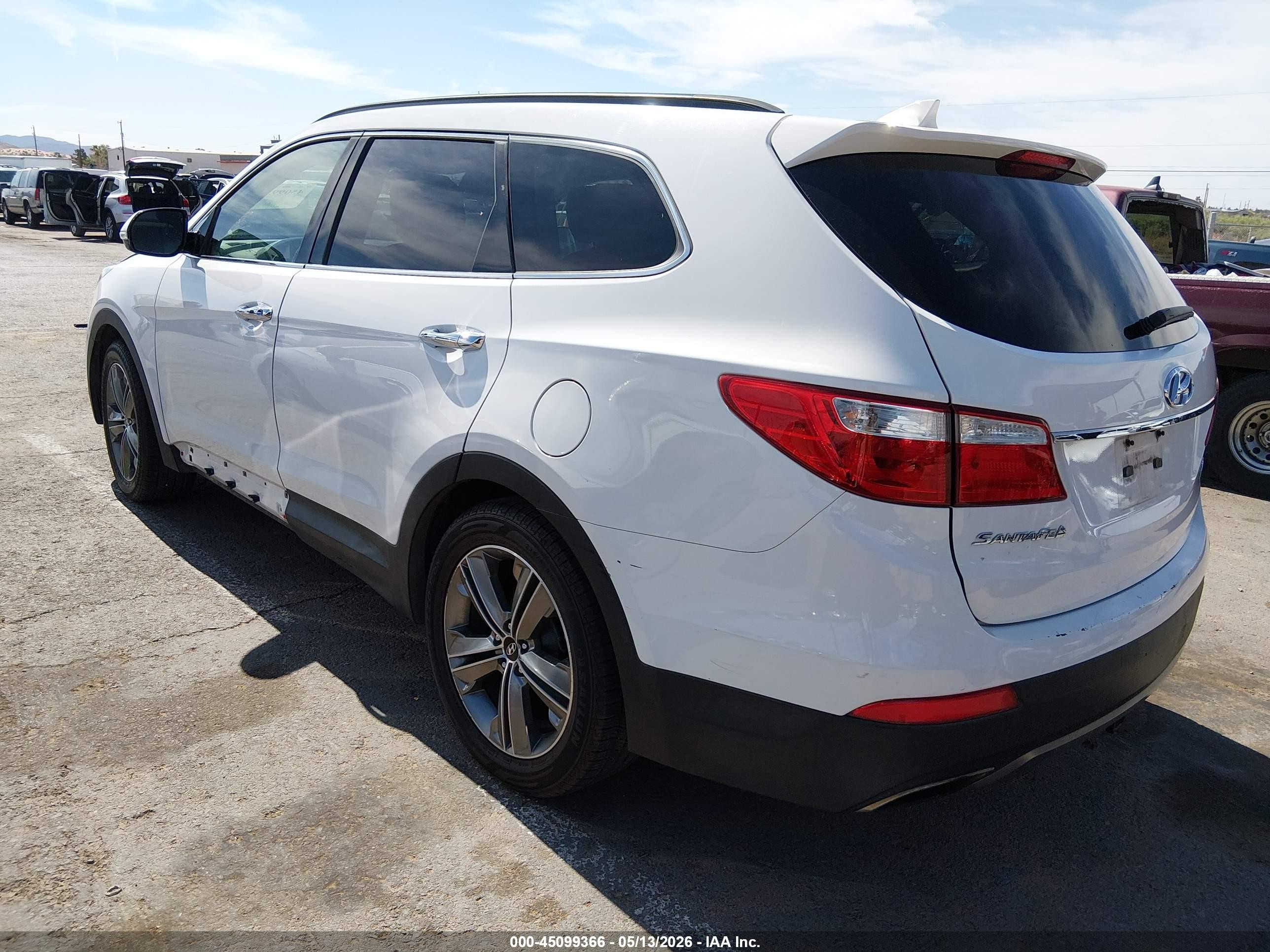 2013 Hyundai Santa Fe Limited White vin: KM8SRDHF9DU000944