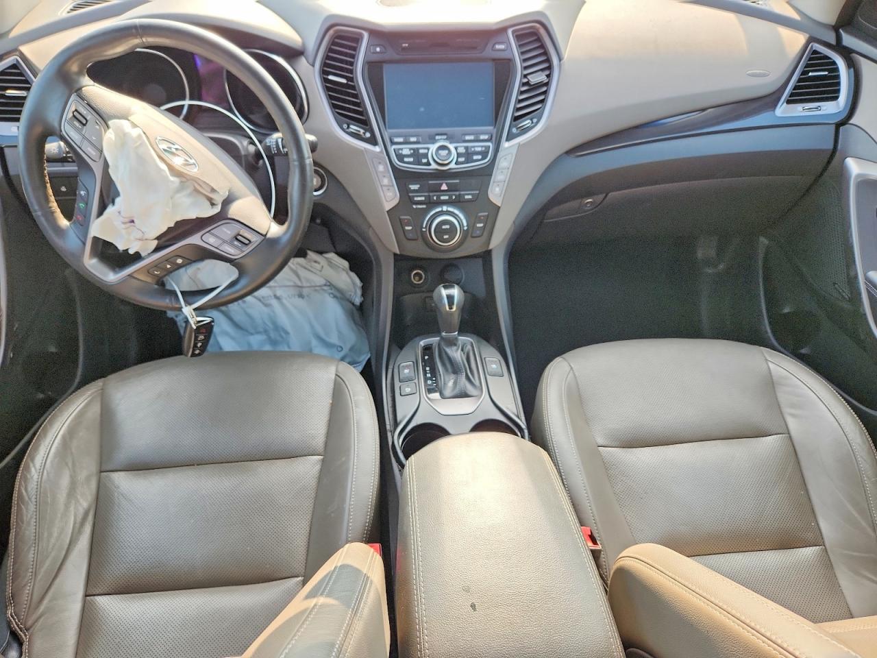 2015 Hyundai Santa Fe Gls Silver vin: KM8SRDHF9FU096626