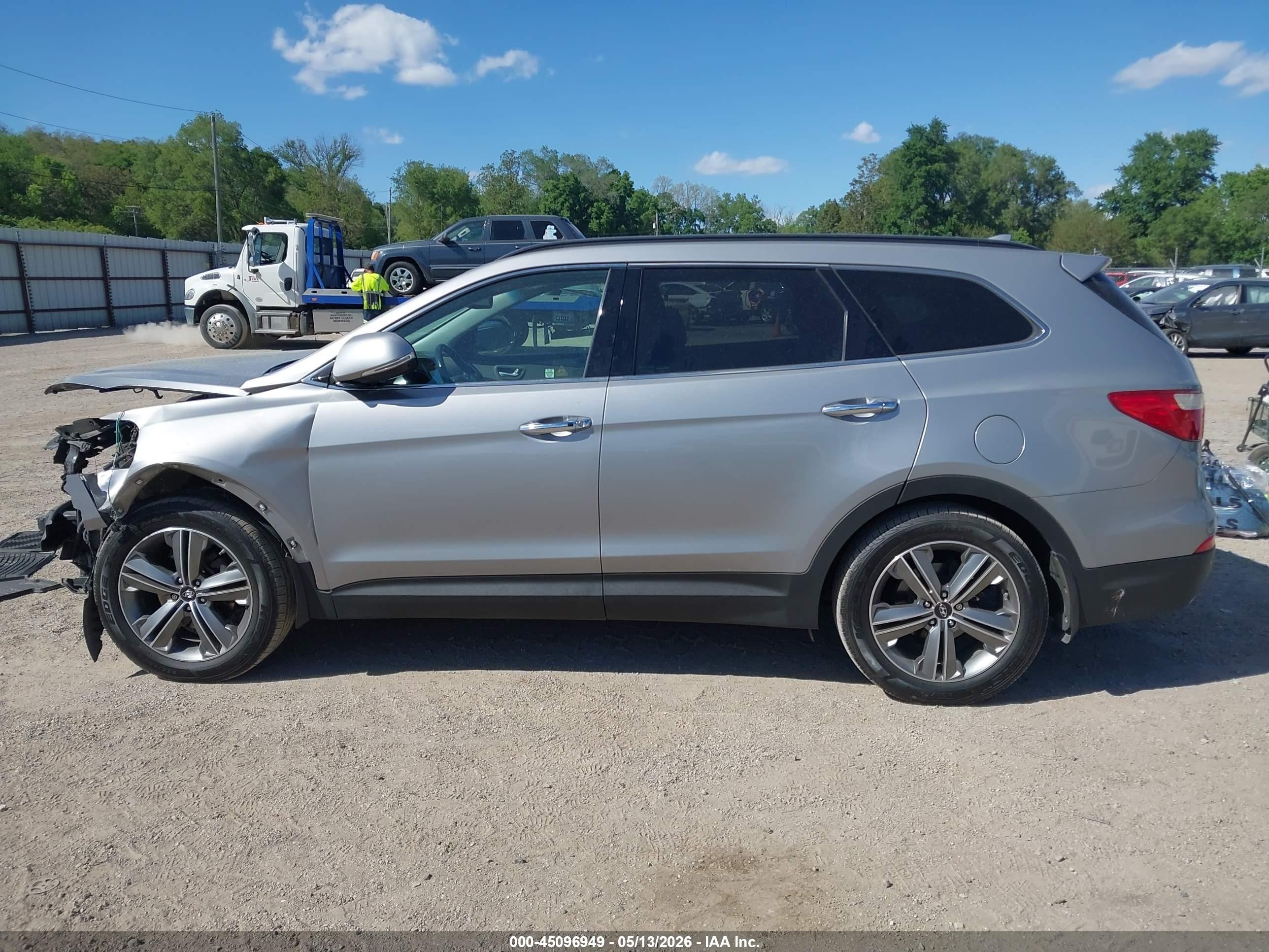 2015 Hyundai Santa Fe Limited Gray vin: KM8SRDHF9FU103770