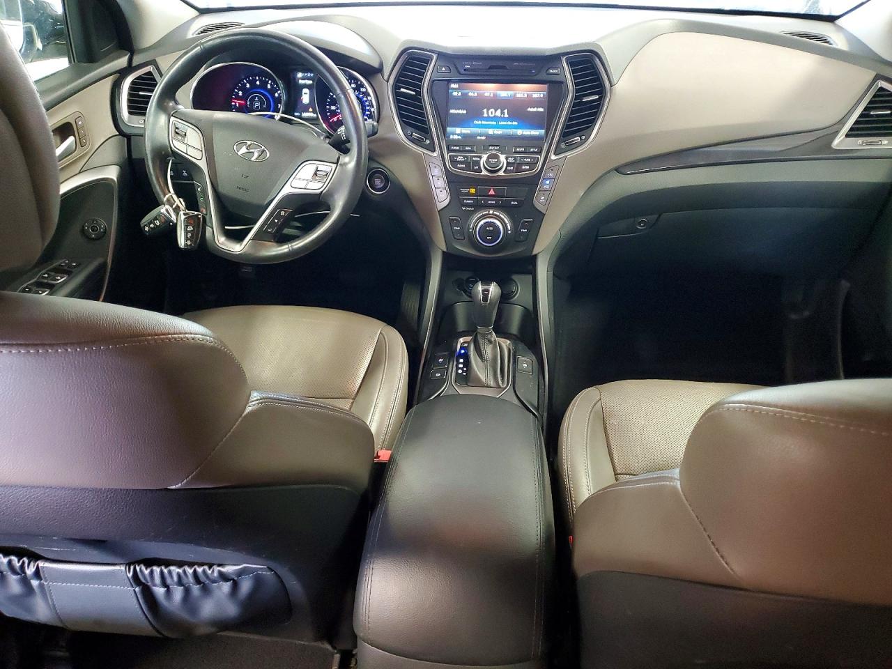 2015 Hyundai Santa Fe Limited White vin: KM8SRDHF9FU121136
