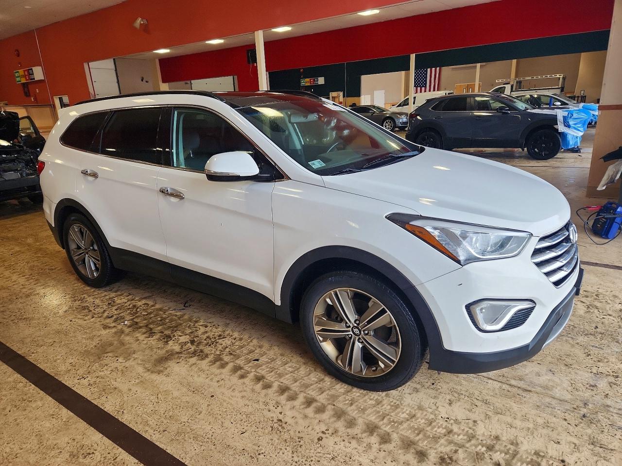 2013 Hyundai Santa Fe Limited White vin: KM8SRDHFXDU004503