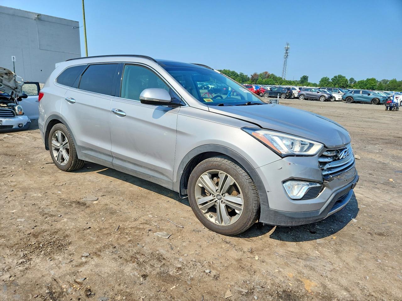 2015 Hyundai Santa Fe Limited Silver vin: KM8SRDHFXFU104667