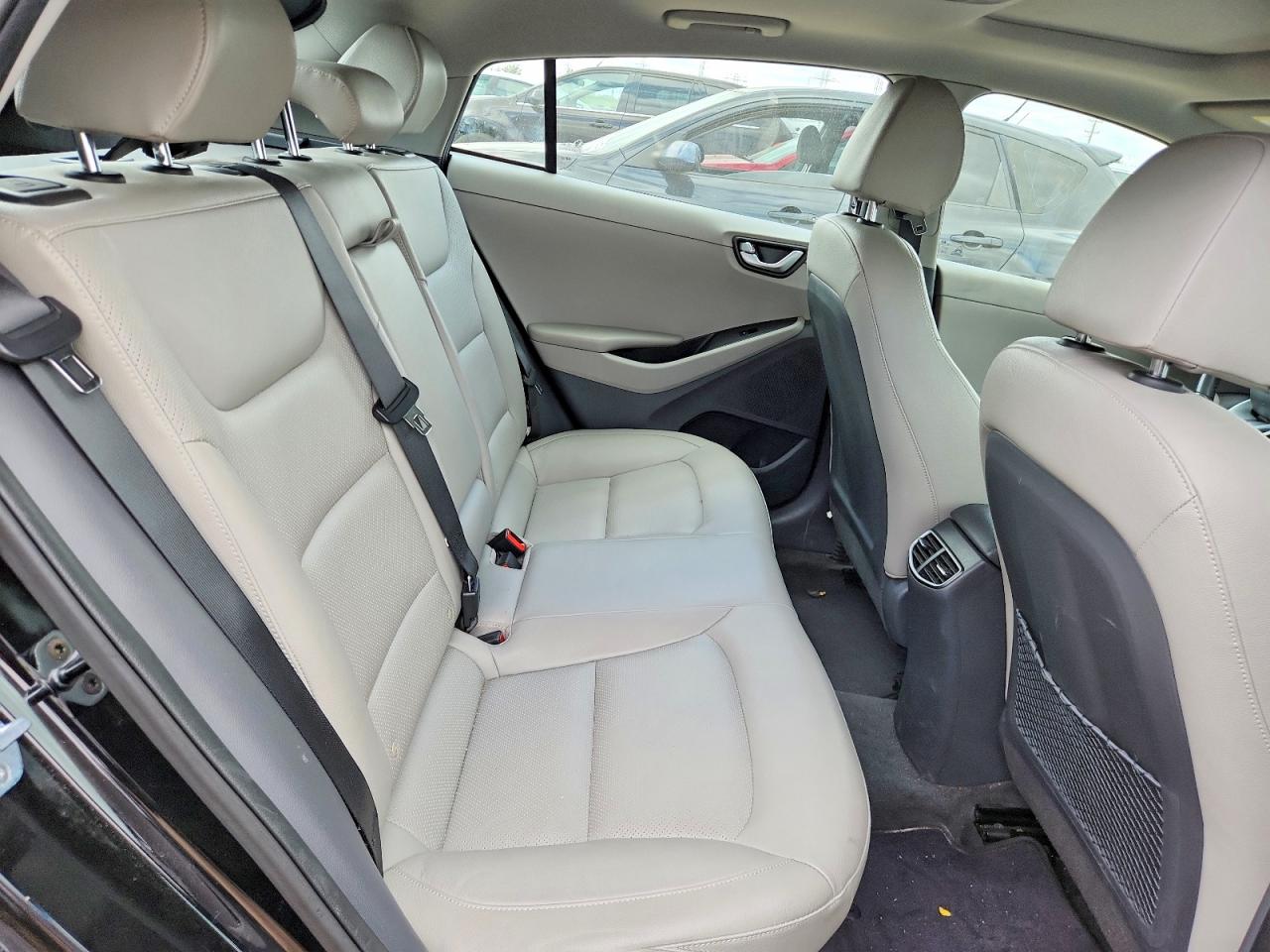 2018 Hyundai Ioniq Limited Черный vin: KMHC05LC0JU072208