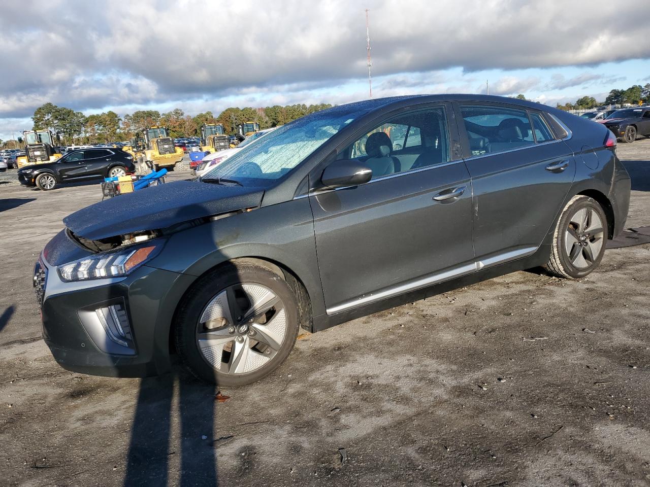 2022 Hyundai Ioniq Limited Gray vin: KMHC05LC0NU266436