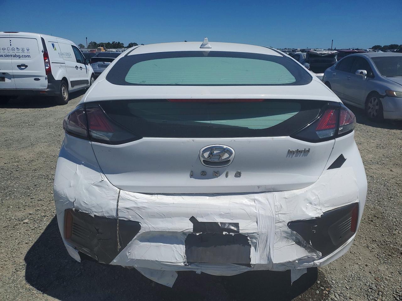 2020 Hyundai Ioniq Limited Белый vin: KMHC05LC4LU235140
