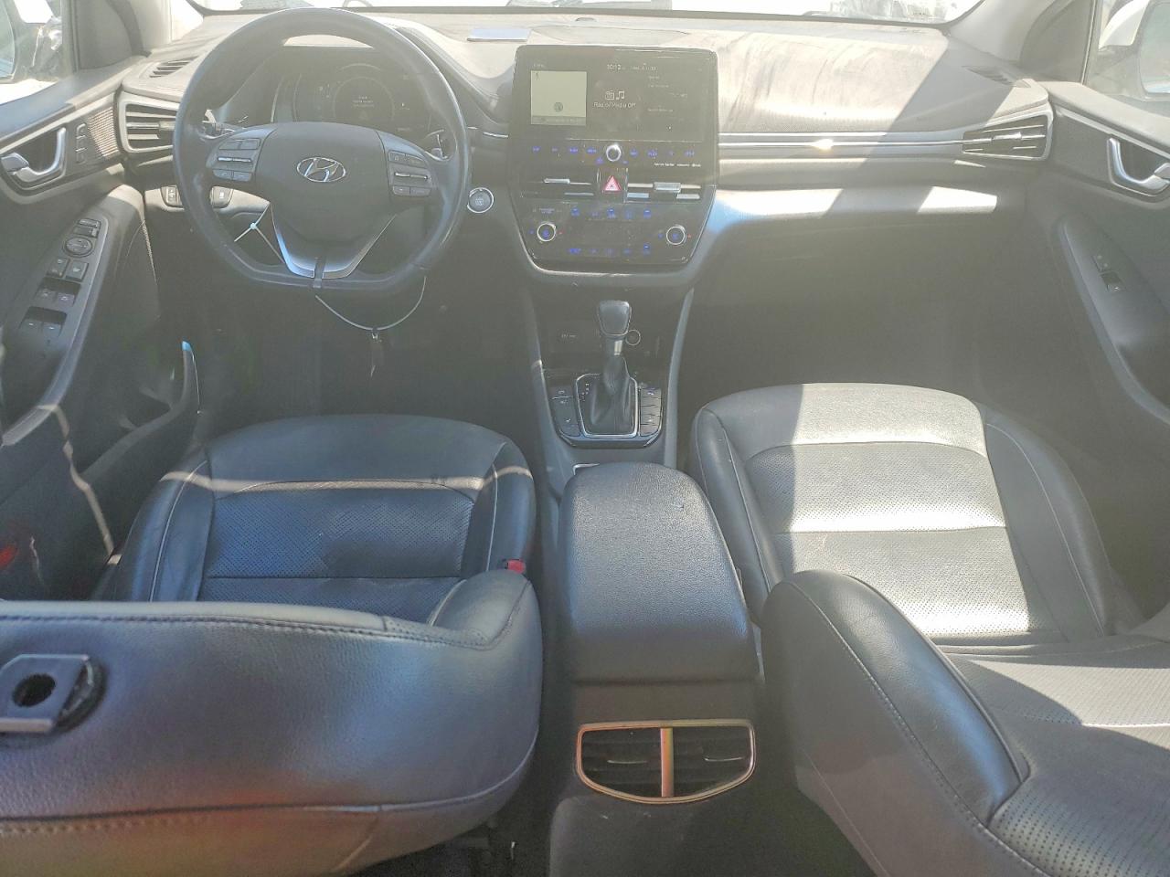 2020 Hyundai Ioniq Limited Белый vin: KMHC05LC4LU235140
