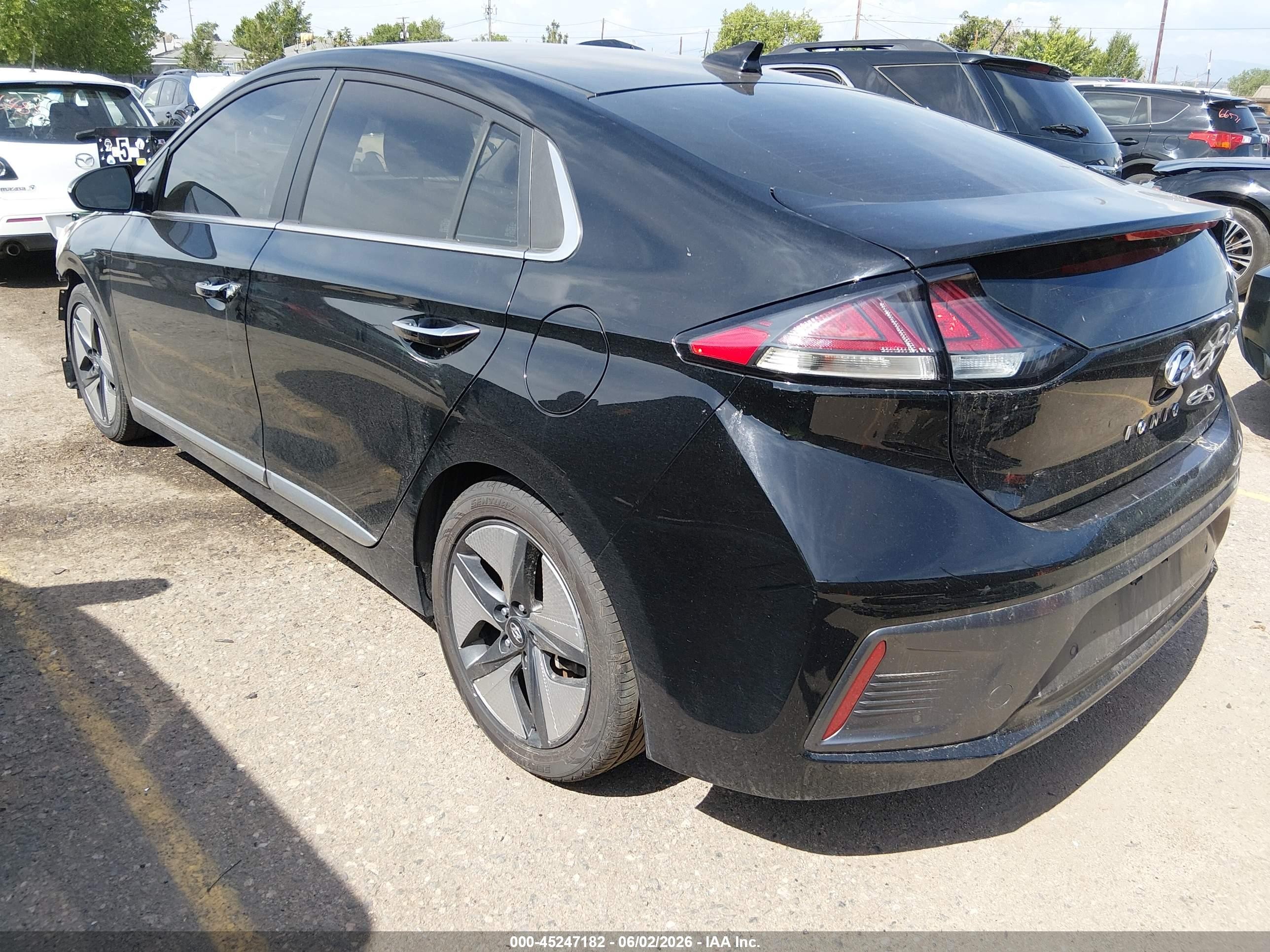 2021 Hyundai Ioniq Hybrid Limited Black vin: KMHC05LC8MU259572