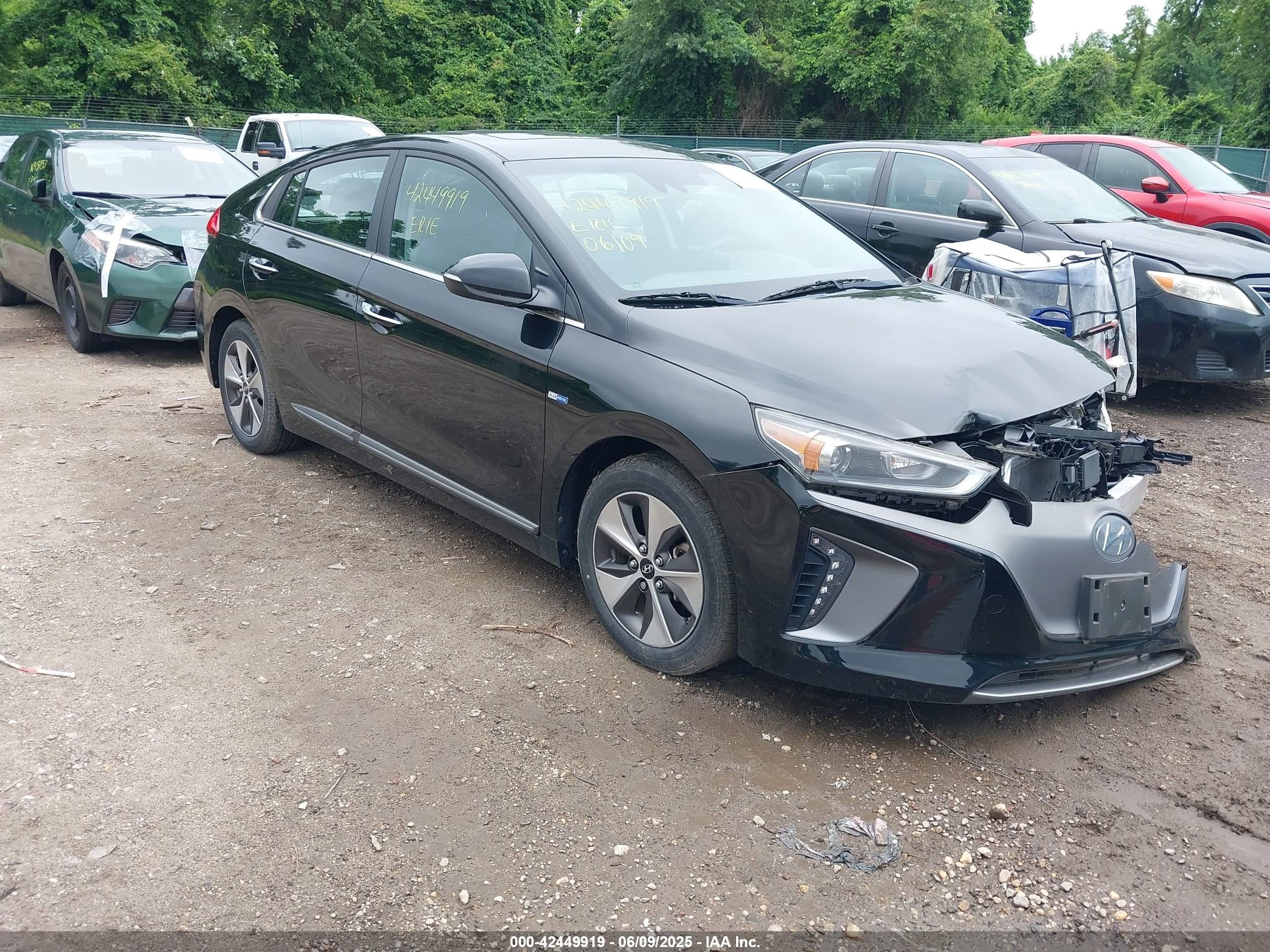 2019 Hyundai Ioniq Electric Limited Black vin: KMHC05LH1KU047265