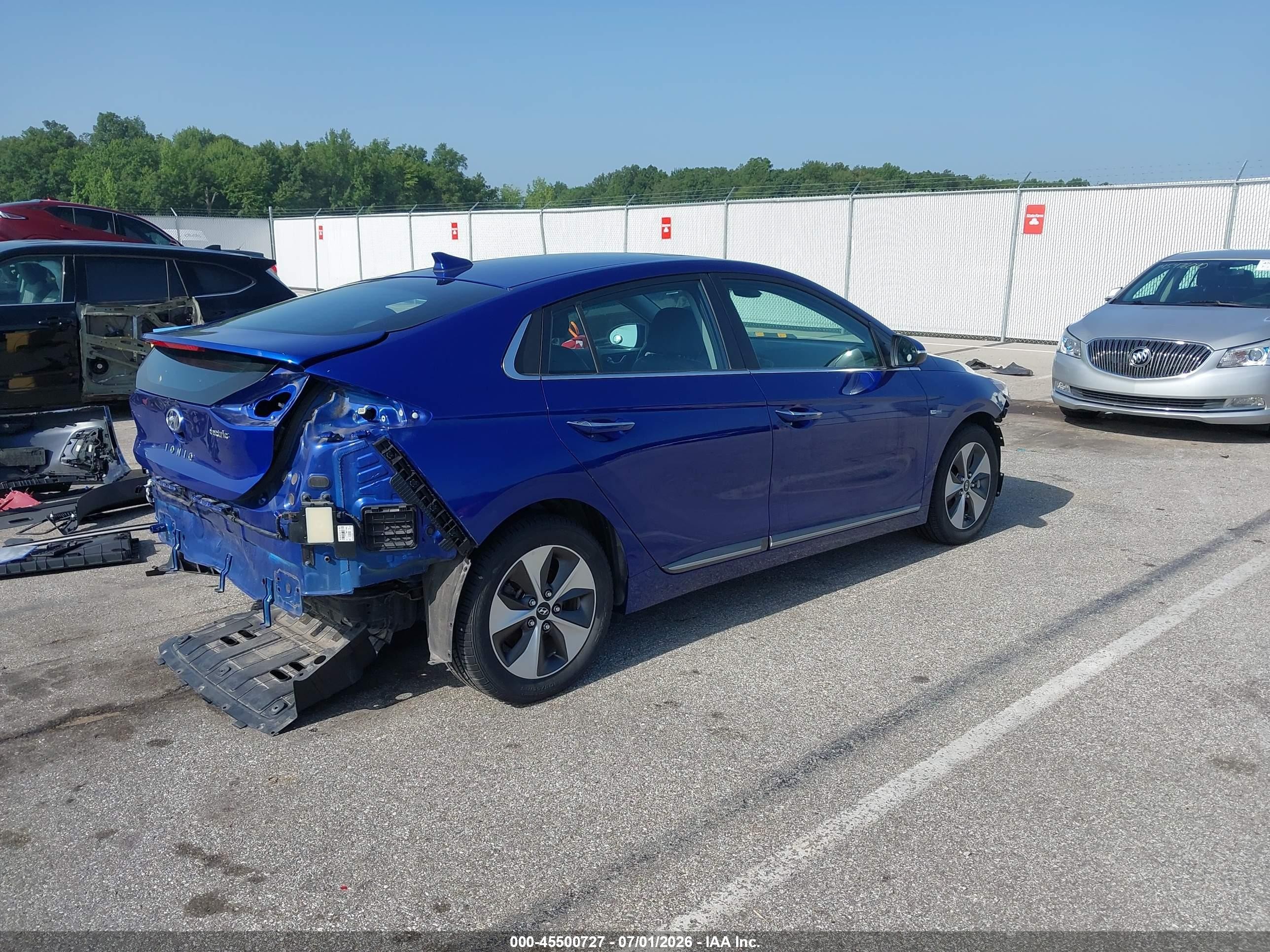 2019 Hyundai Ioniq Electric Limited Blue vin: KMHC05LHXKU044266