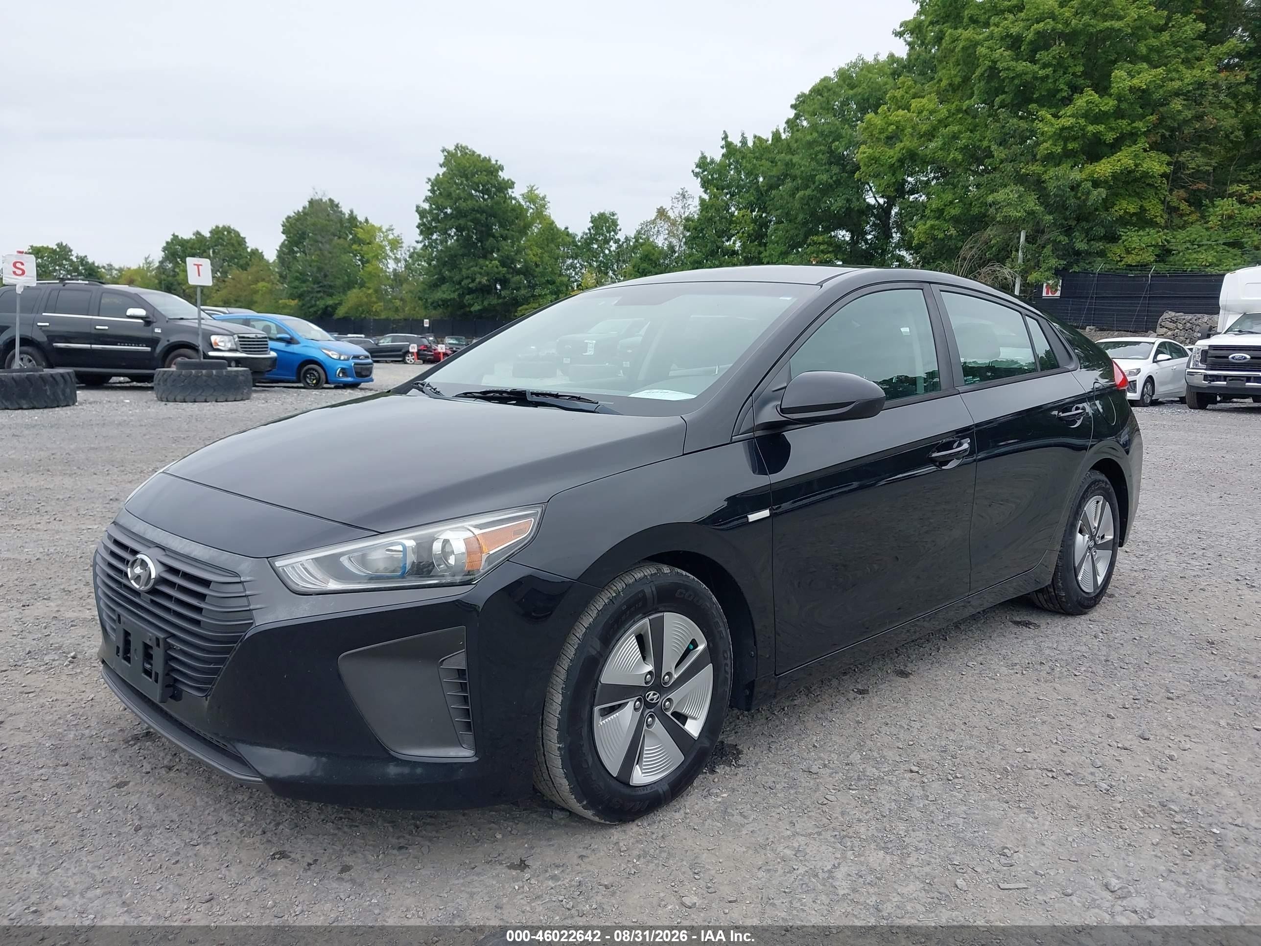 2019 Hyundai Ioniq Hybrid Blue Black vin: KMHC65LC0KU156576