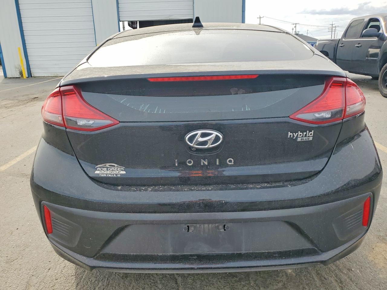 2018 Hyundai Ioniq Blue Black vin: KMHC65LC2JU087369