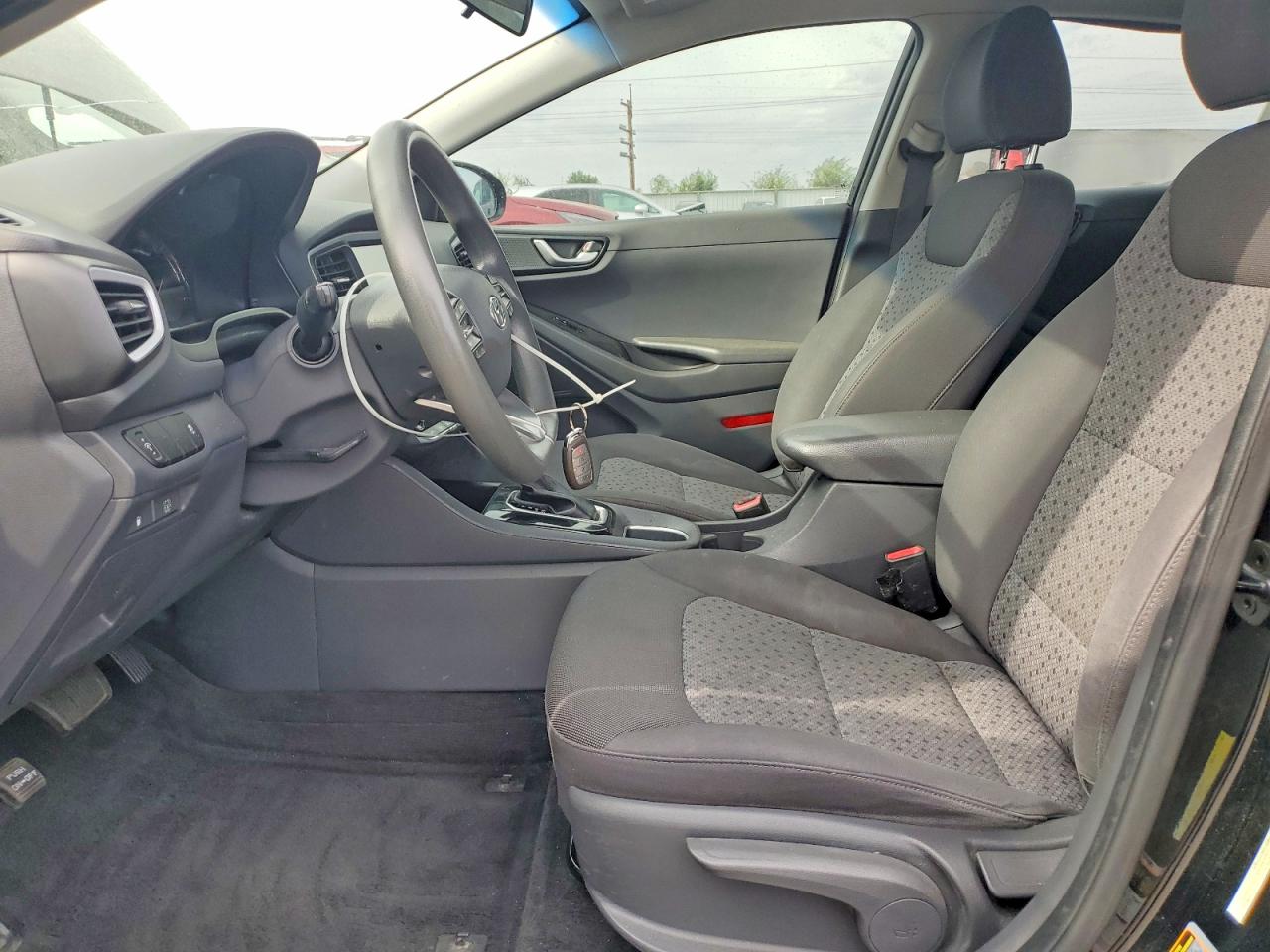 2018 Hyundai Ioniq Blue Black vin: KMHC65LC2JU087369