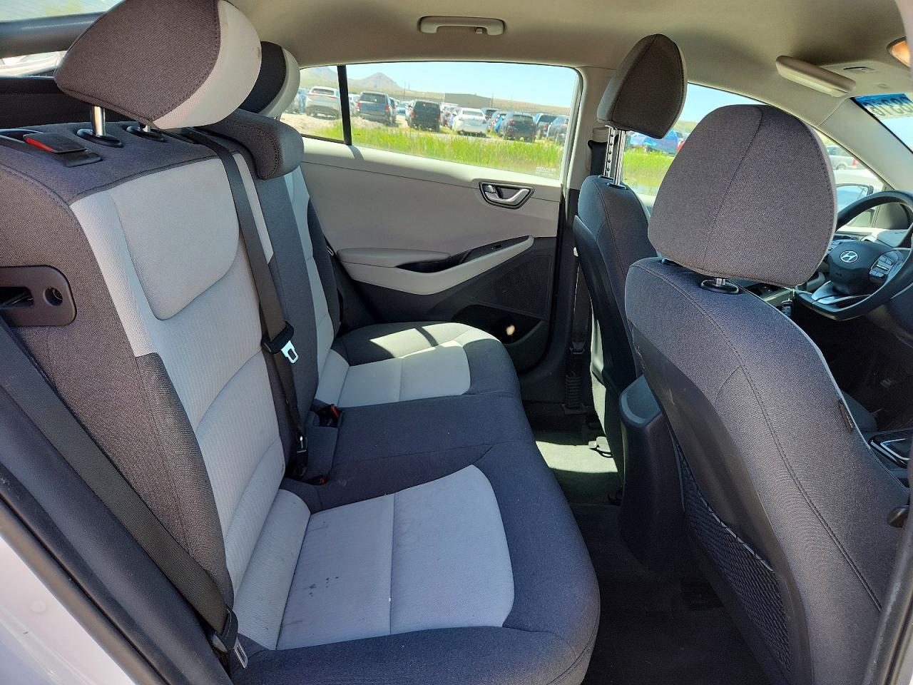 2020 Hyundai Ioniq Blue White vin: KMHC65LC3LU186852
