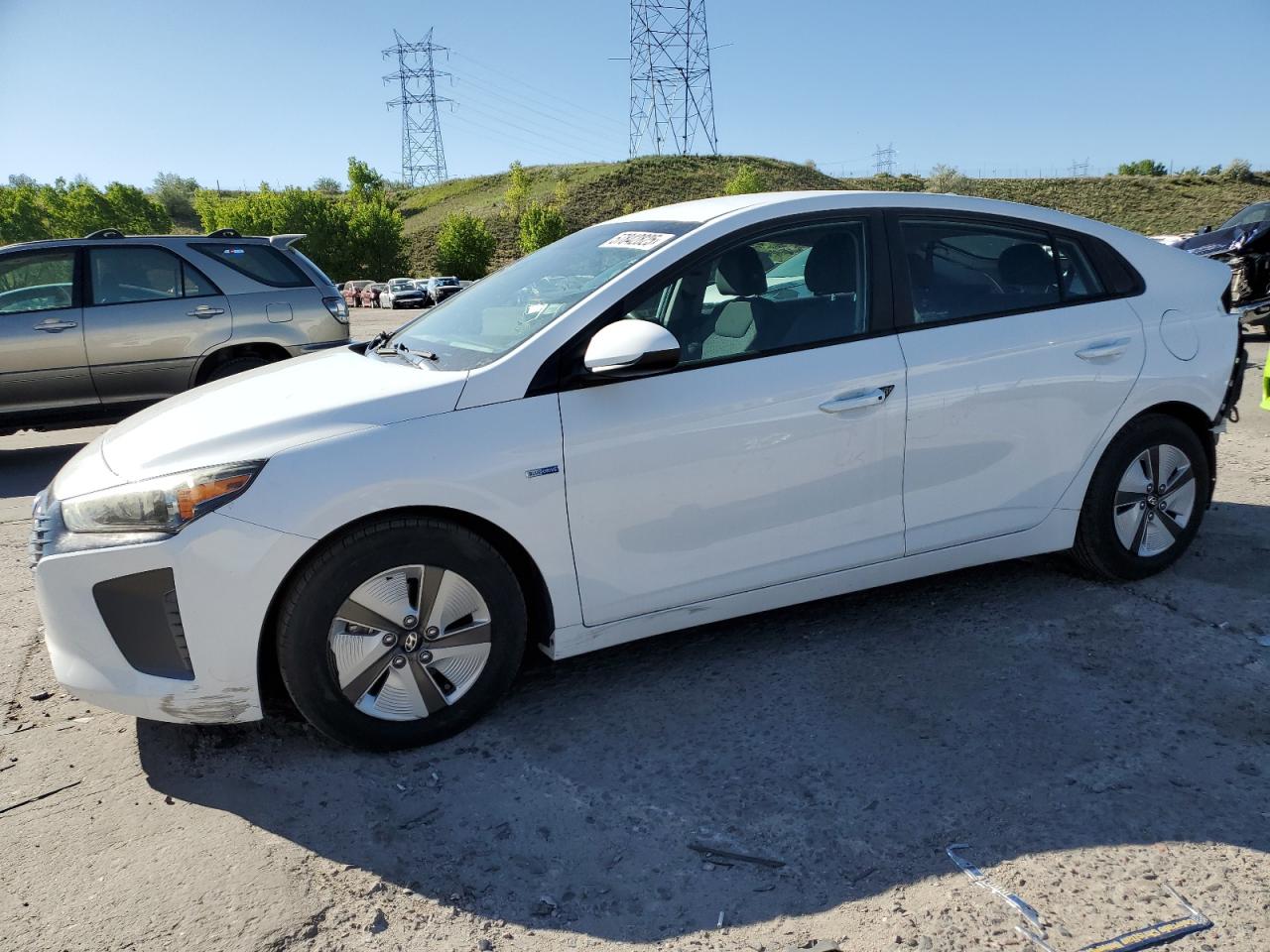 2018 Hyundai Ioniq Blue Белый vin: KMHC65LC4JU096316