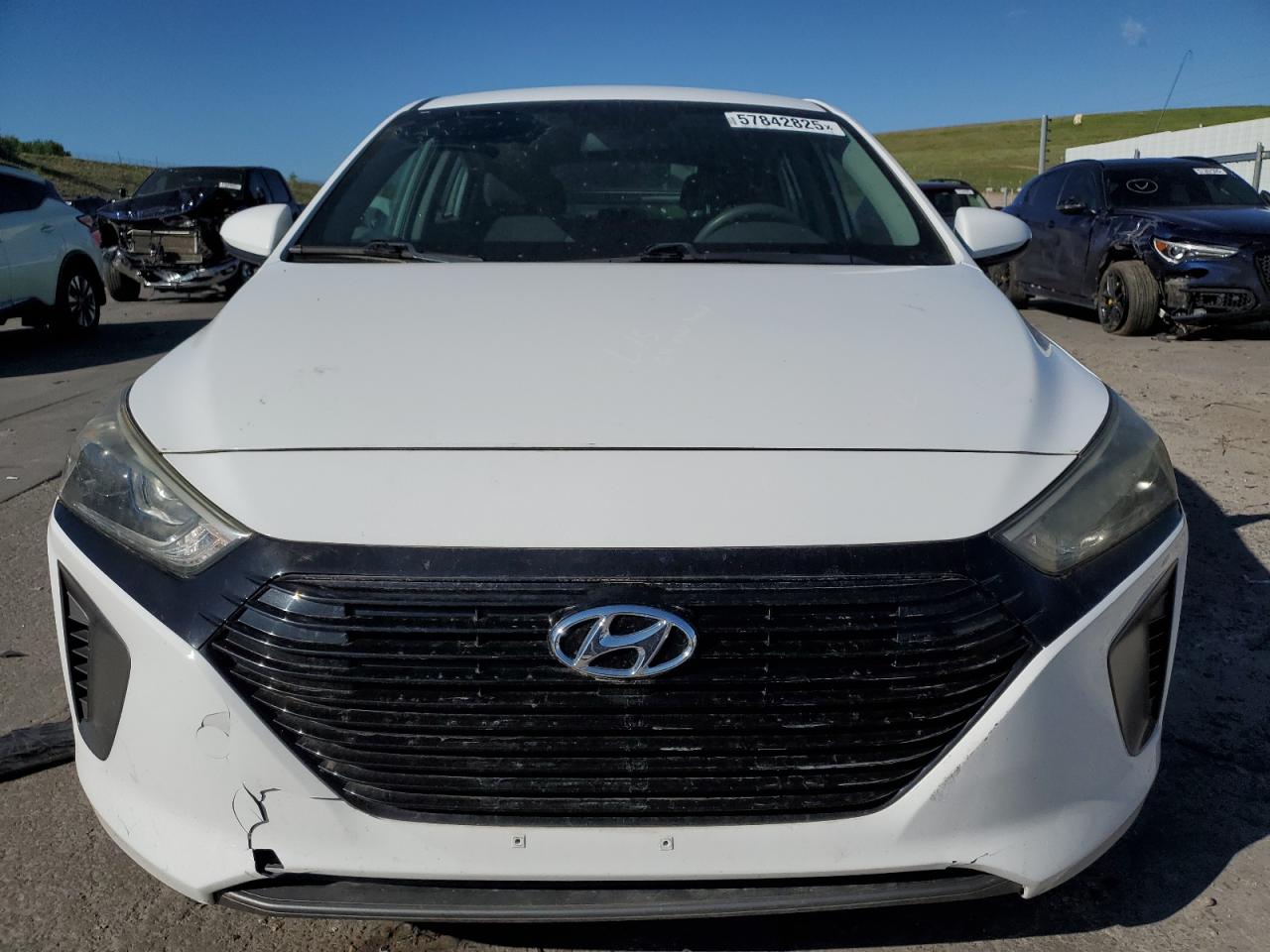2018 Hyundai Ioniq Blue Белый vin: KMHC65LC4JU096316