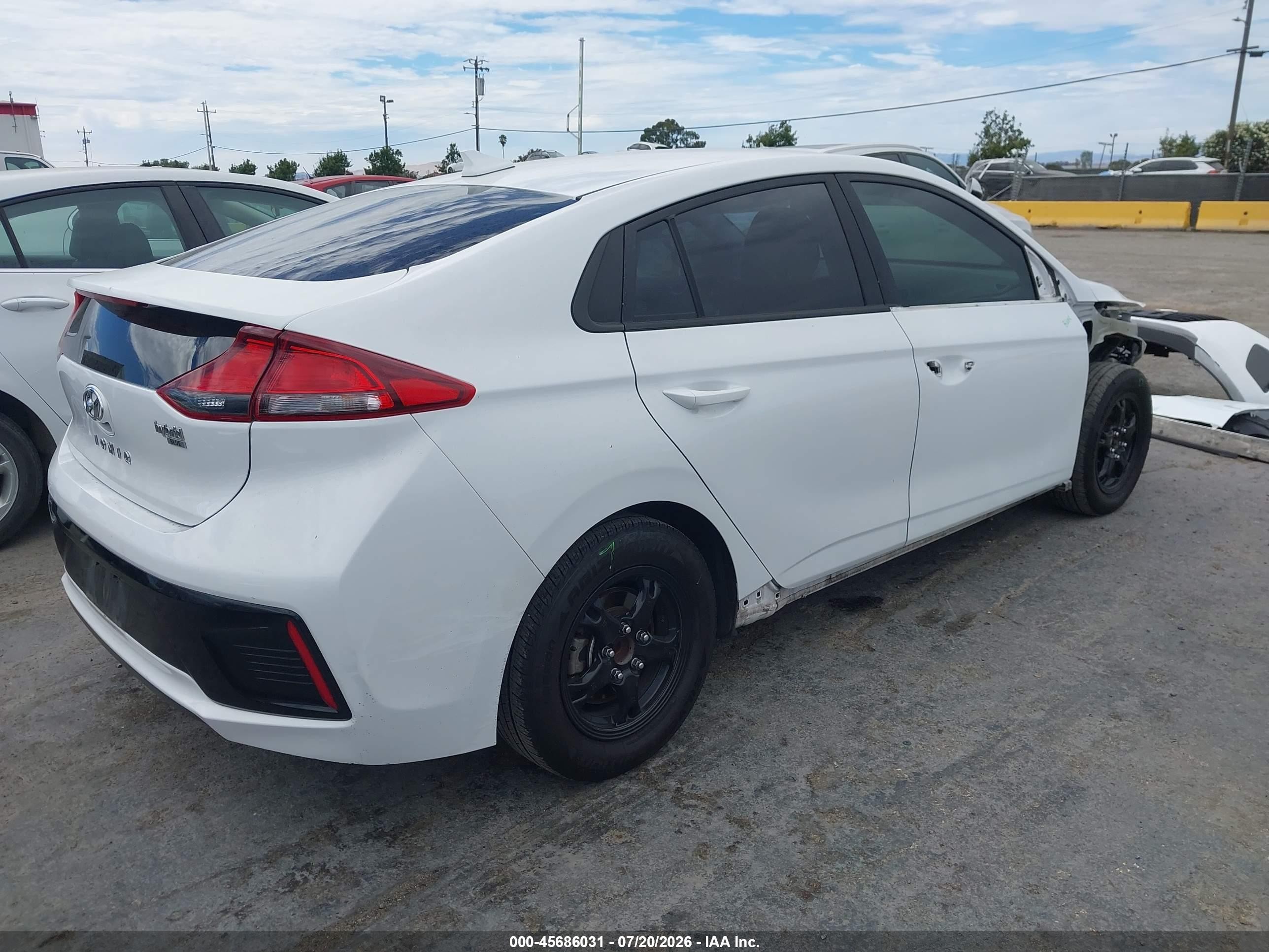 2019 Hyundai Ioniq Hybrid Blue White vin: KMHC65LC4KU165846