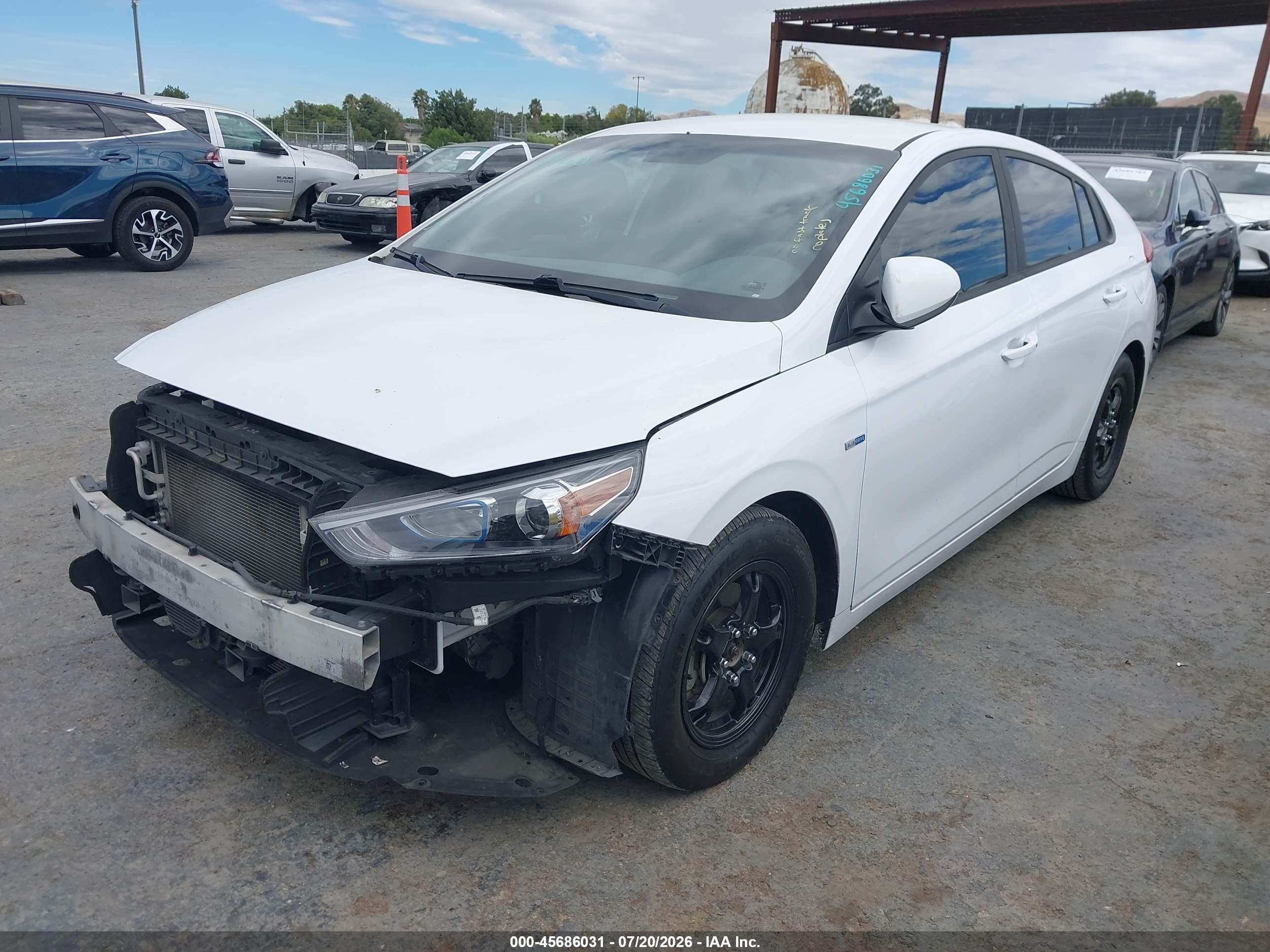 2019 Hyundai Ioniq Hybrid Blue White vin: KMHC65LC4KU165846