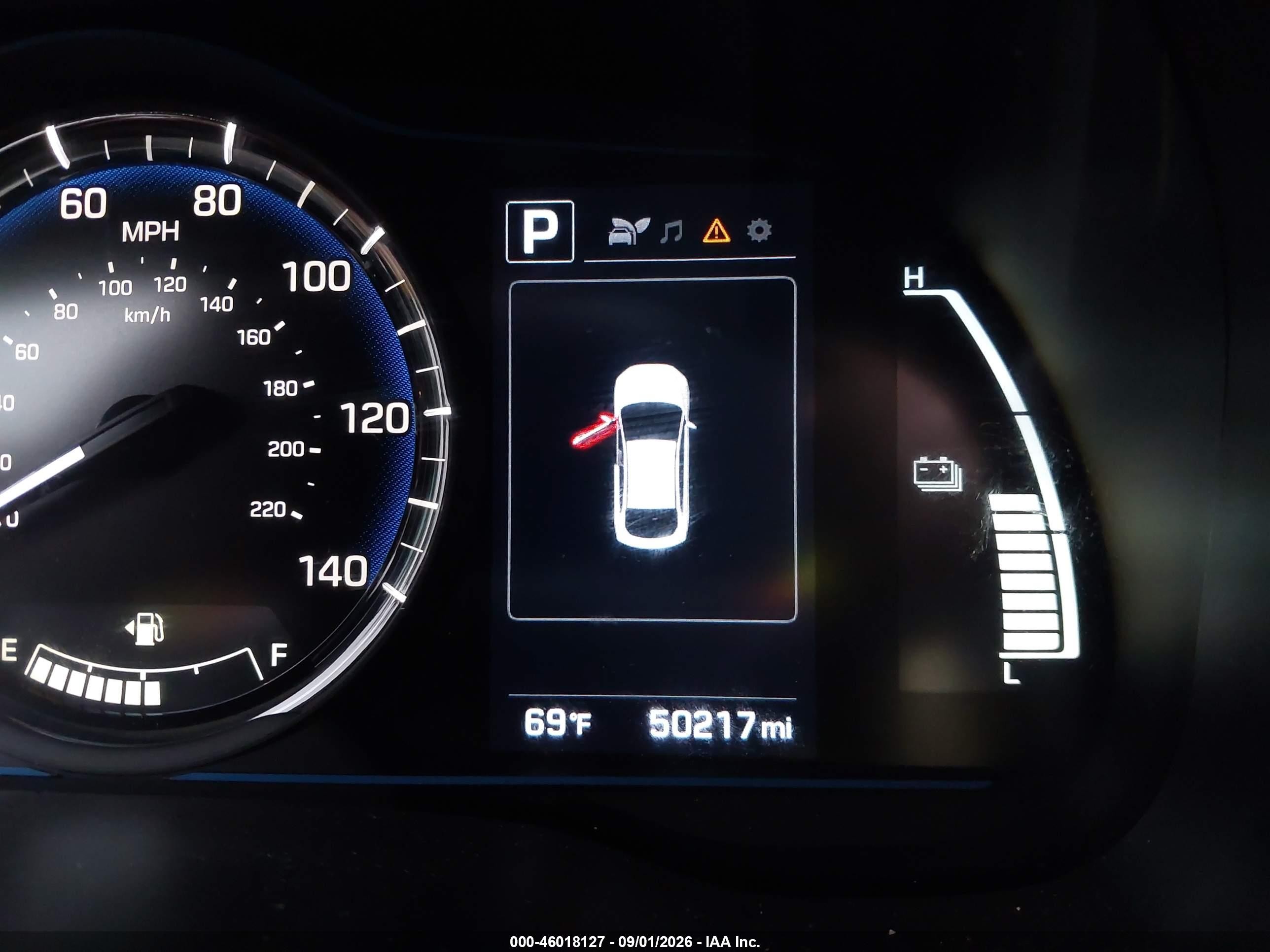 2018 Hyundai Ioniq Hybrid Blue Серебряный vin: KMHC65LC9JU076238