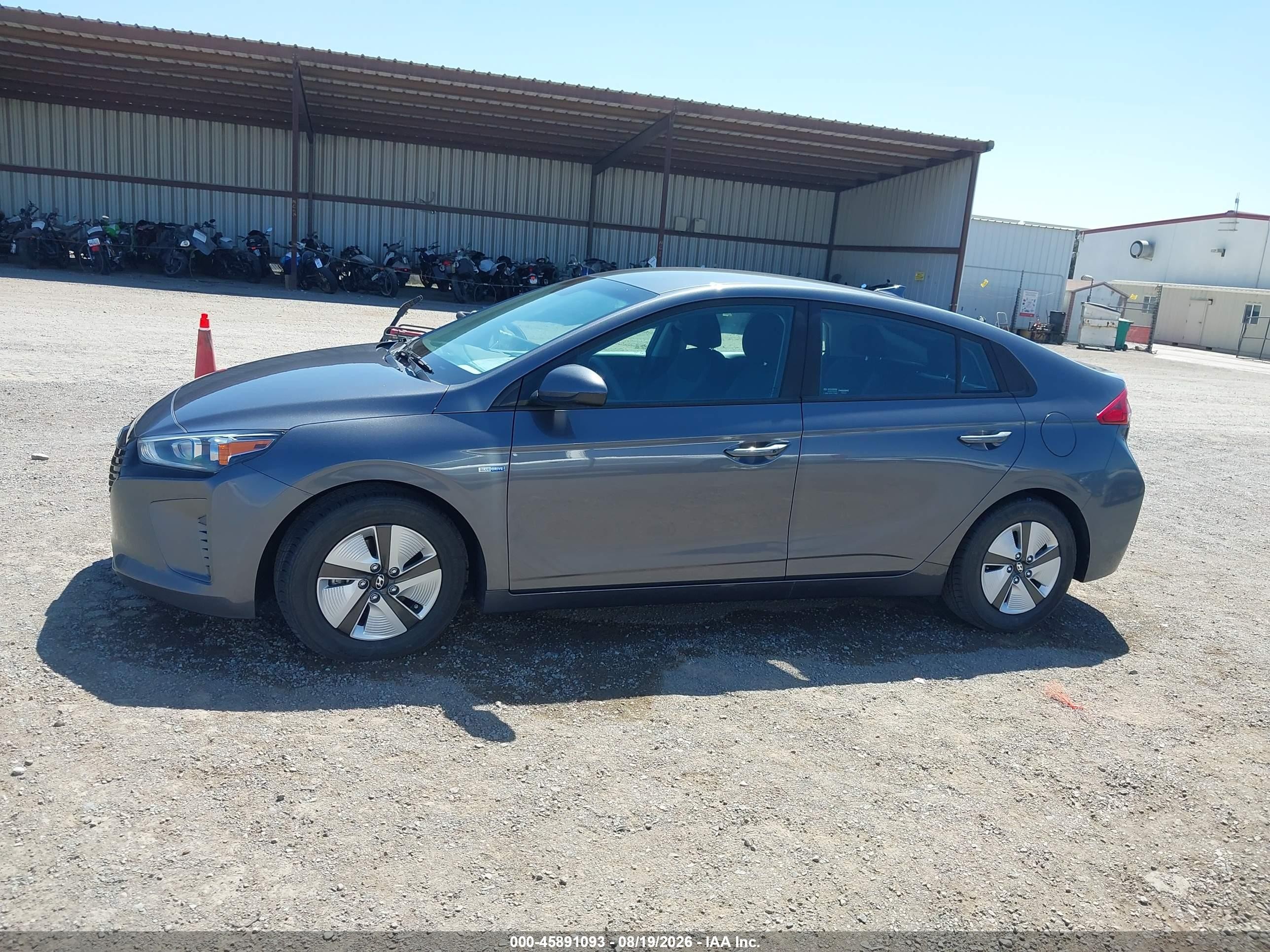 2018 Hyundai Ioniq Hybrid Blue Серый vin: KMHC65LC9JU100571