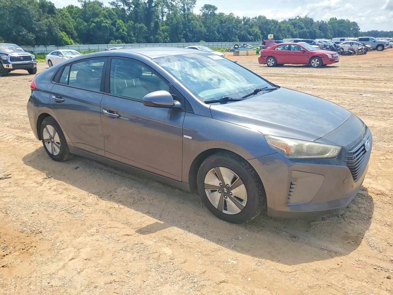 2017 Hyundai Ioniq Blue Blue vin: KMHC65LCXHU024014
