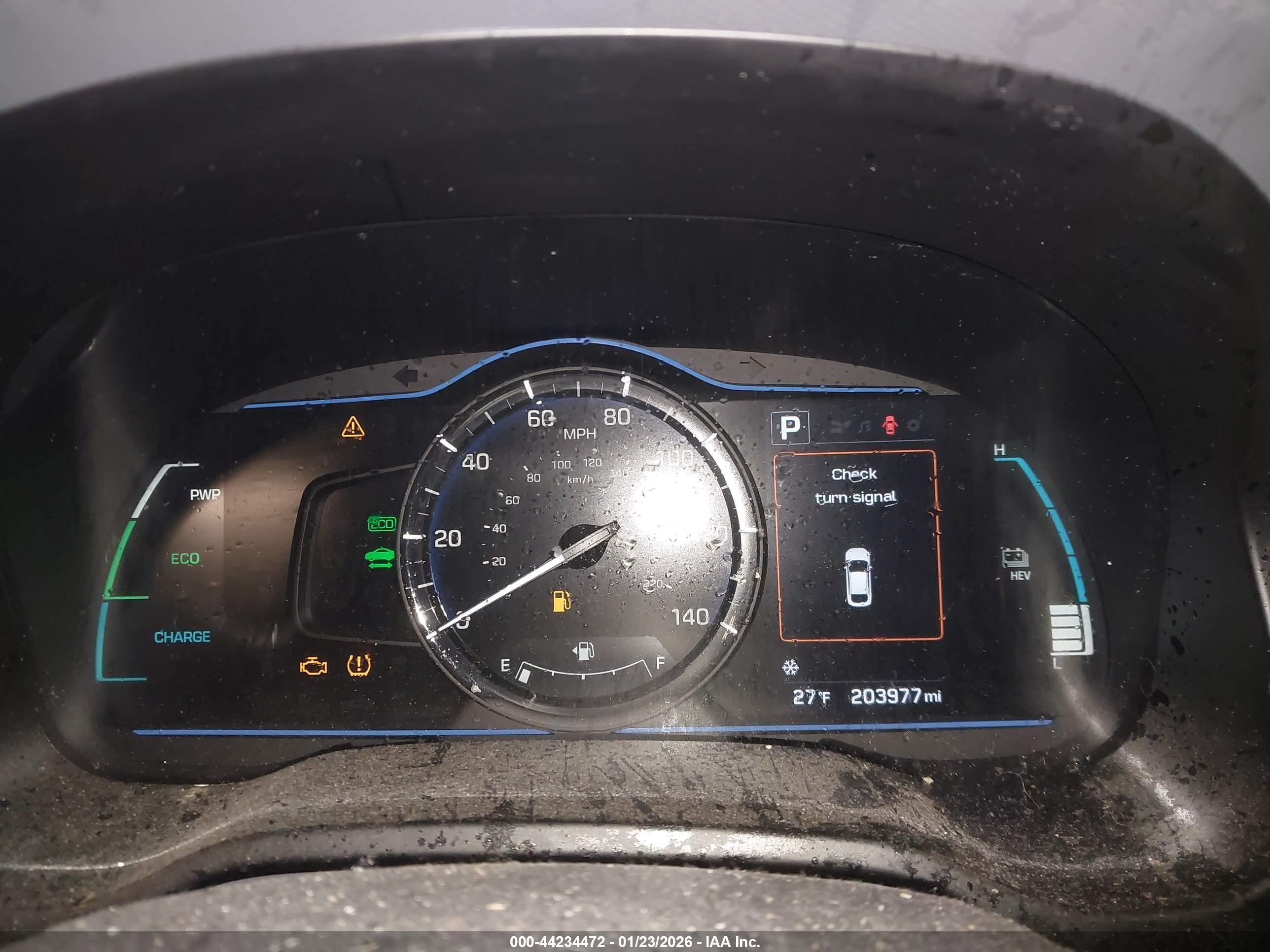 2019 Hyundai Ioniq Plug-in Hybrid   Gray vin: KMHC65LD6KU172192