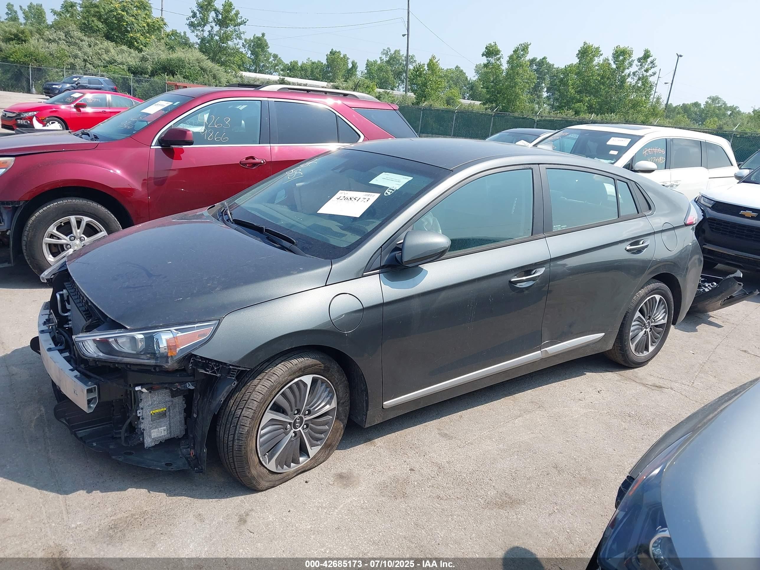2021 Hyundai Ioniq Plug-in Hybrid Se Gray vin: KMHC65LD9MU261564