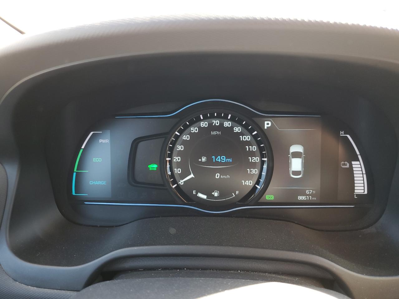 2018 Hyundai Ioniq Sel Серебряный vin: KMHC75LC5JU068005
