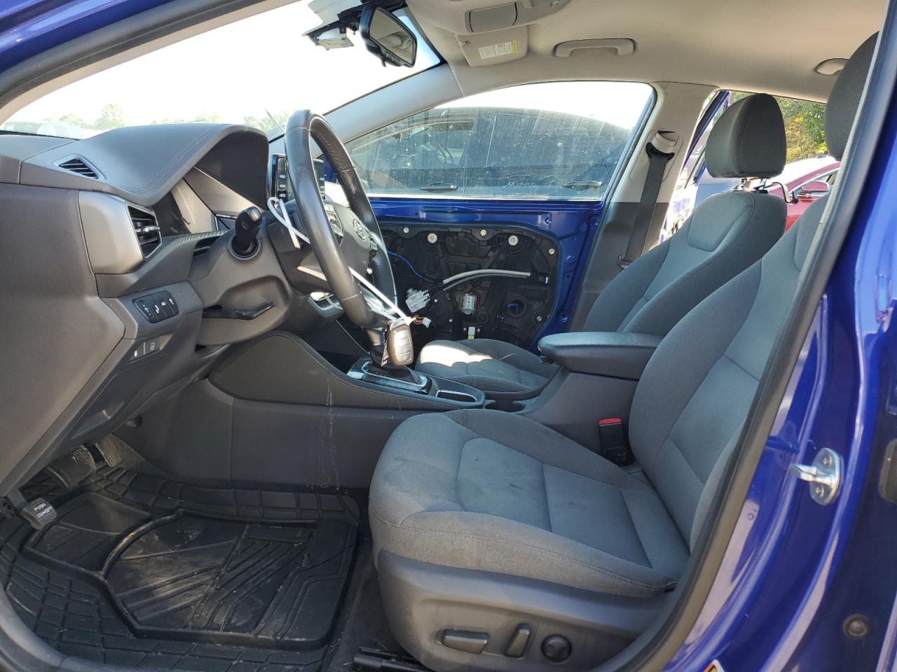 2020 Hyundai Ioniq Se Blue vin: KMHC75LC6LU242814
