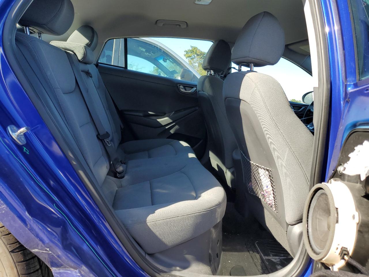 2020 Hyundai Ioniq Se Blue vin: KMHC75LC6LU242814