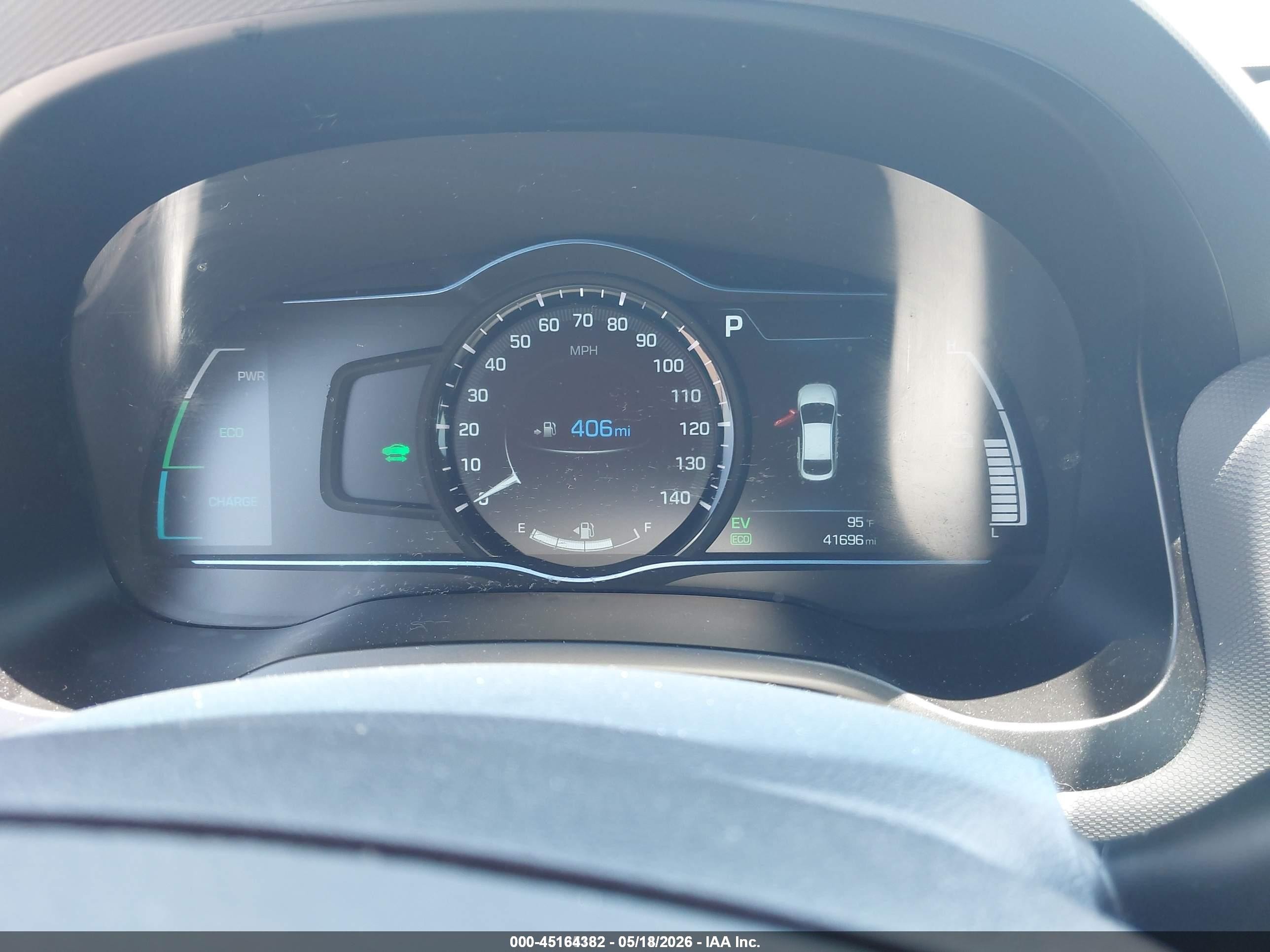 2019 Hyundai Ioniq Hybrid Sel Silver vin: KMHC75LC8KU106943